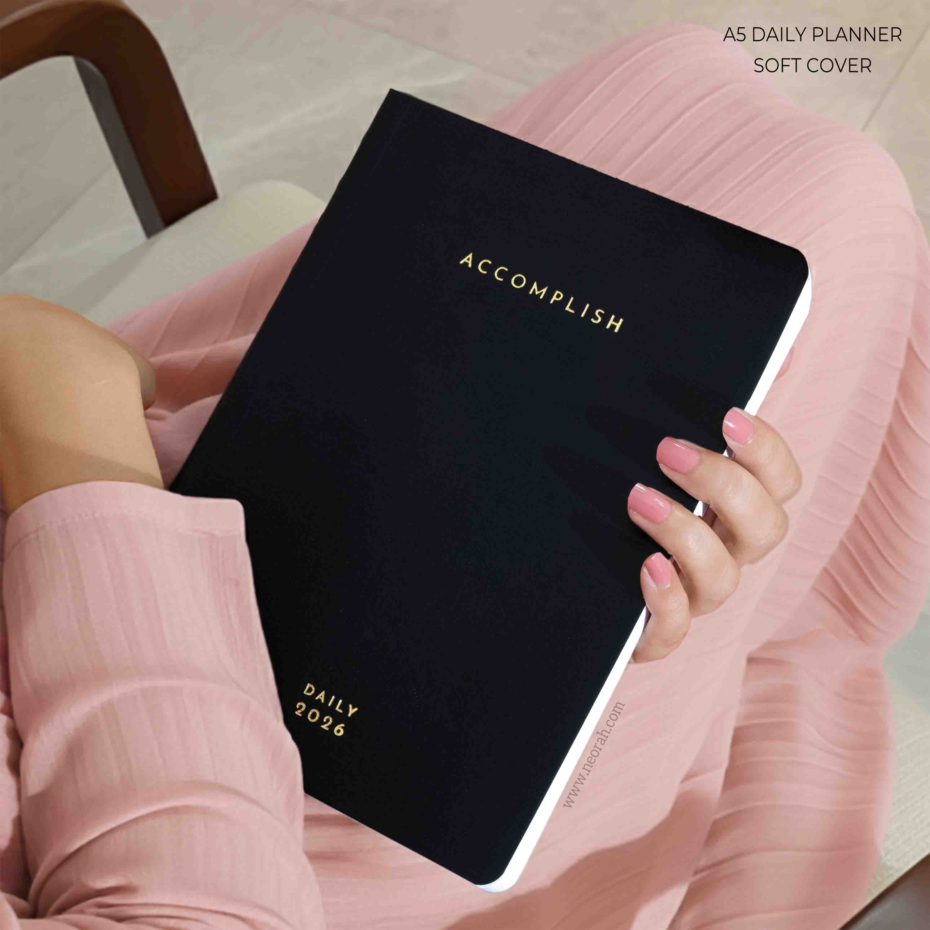 A5 - 2026 - DAILY PLANNER  - 512 PAGES - SOFT COVER - Image 17