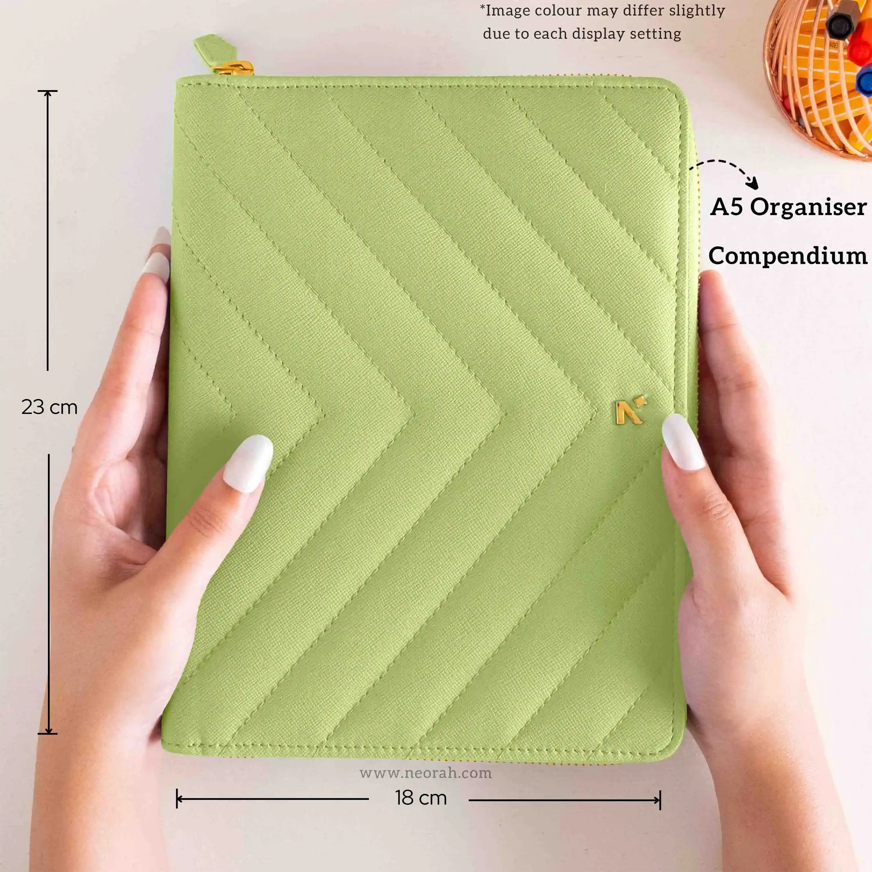 A5 - REFILLABLE QUILTED ORGANISER SLEEVE - ZIP - Image 109
