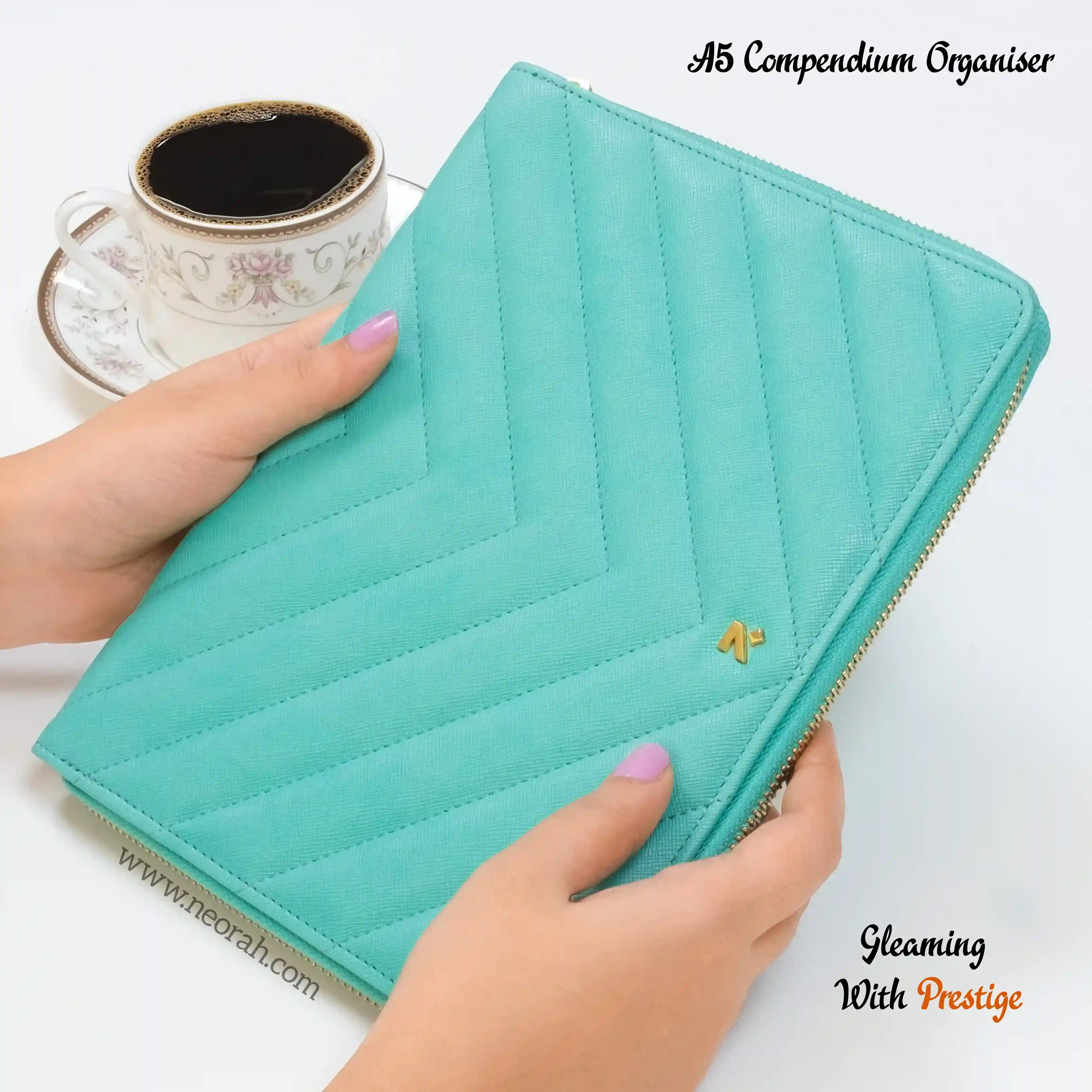 A5 - REFILLABLE QUILTED ORGANISER SLEEVE - ZIP - Image 202