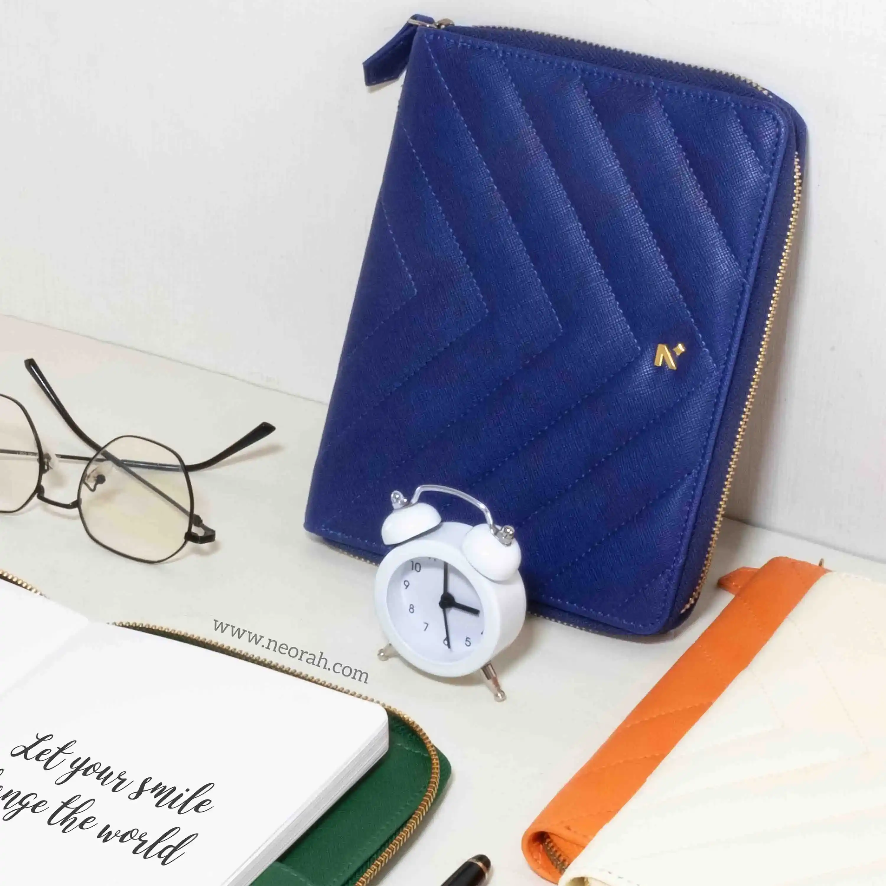 A5 - REFILLABLE QUILTED ORGANISER SLEEVE - ZIP - Image 73