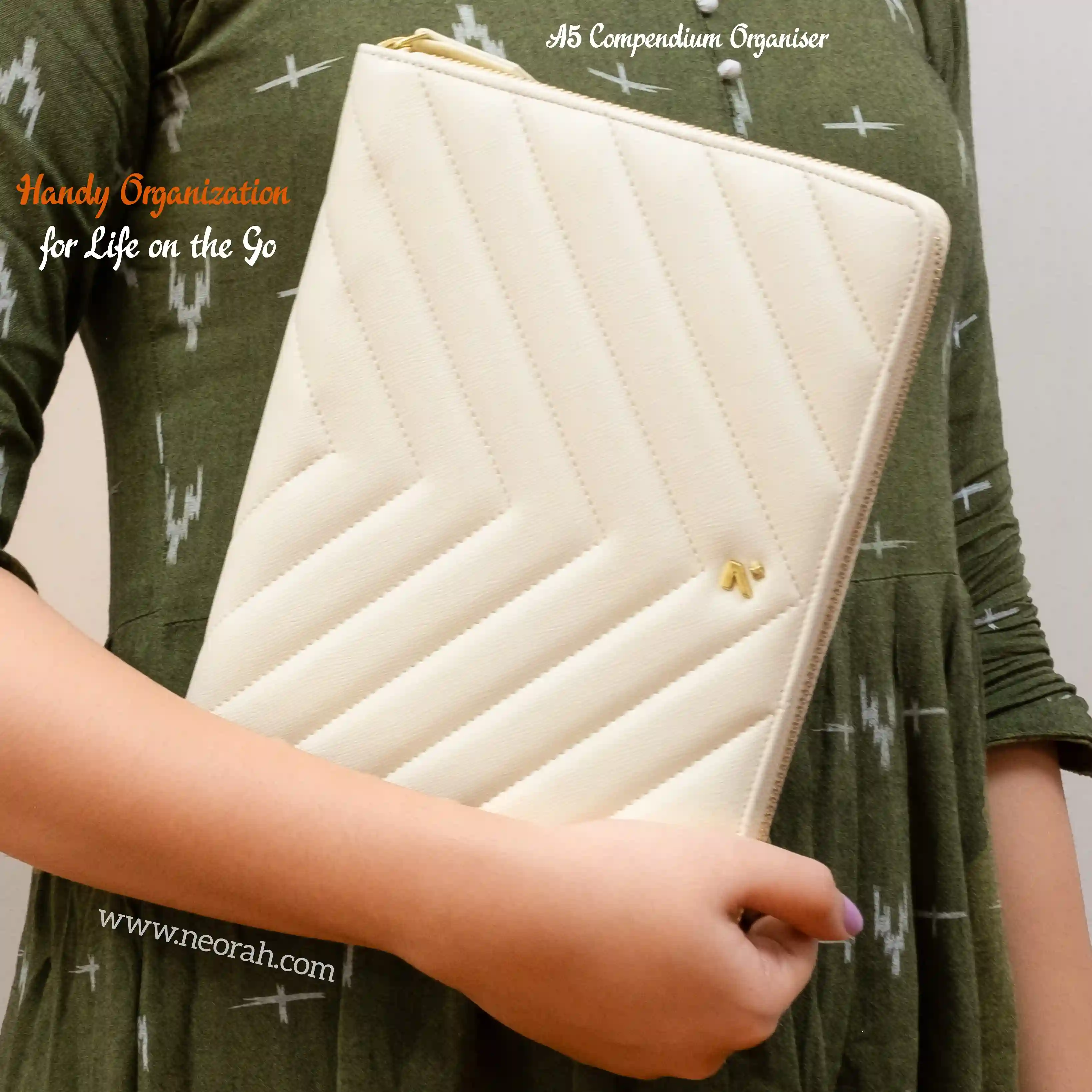 A5 - REFILLABLE QUILTED ORGANISER SLEEVE - ZIP - Image 92