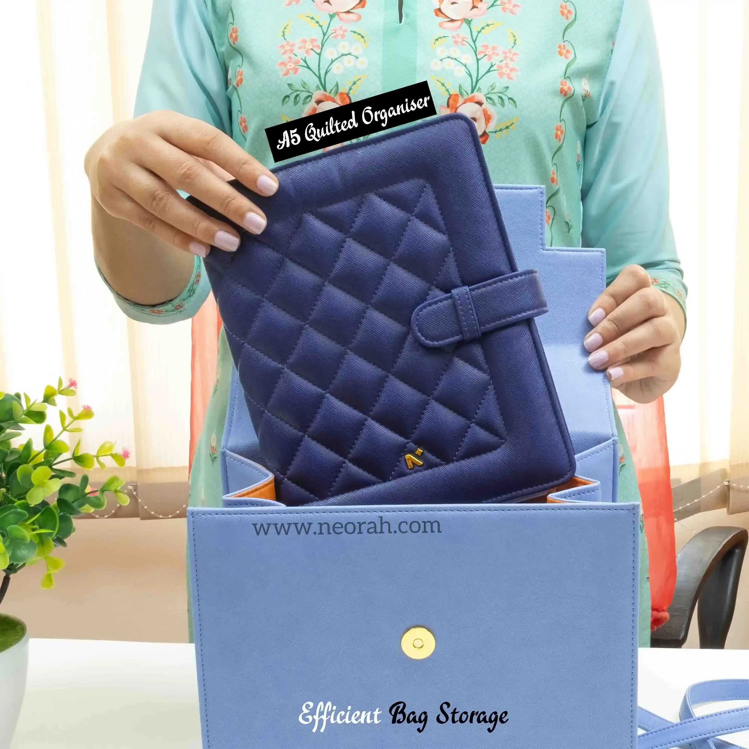 A5 - REFILLABLE QUILTED ORGANISER SLEEVE WITH LOOP - Image 100