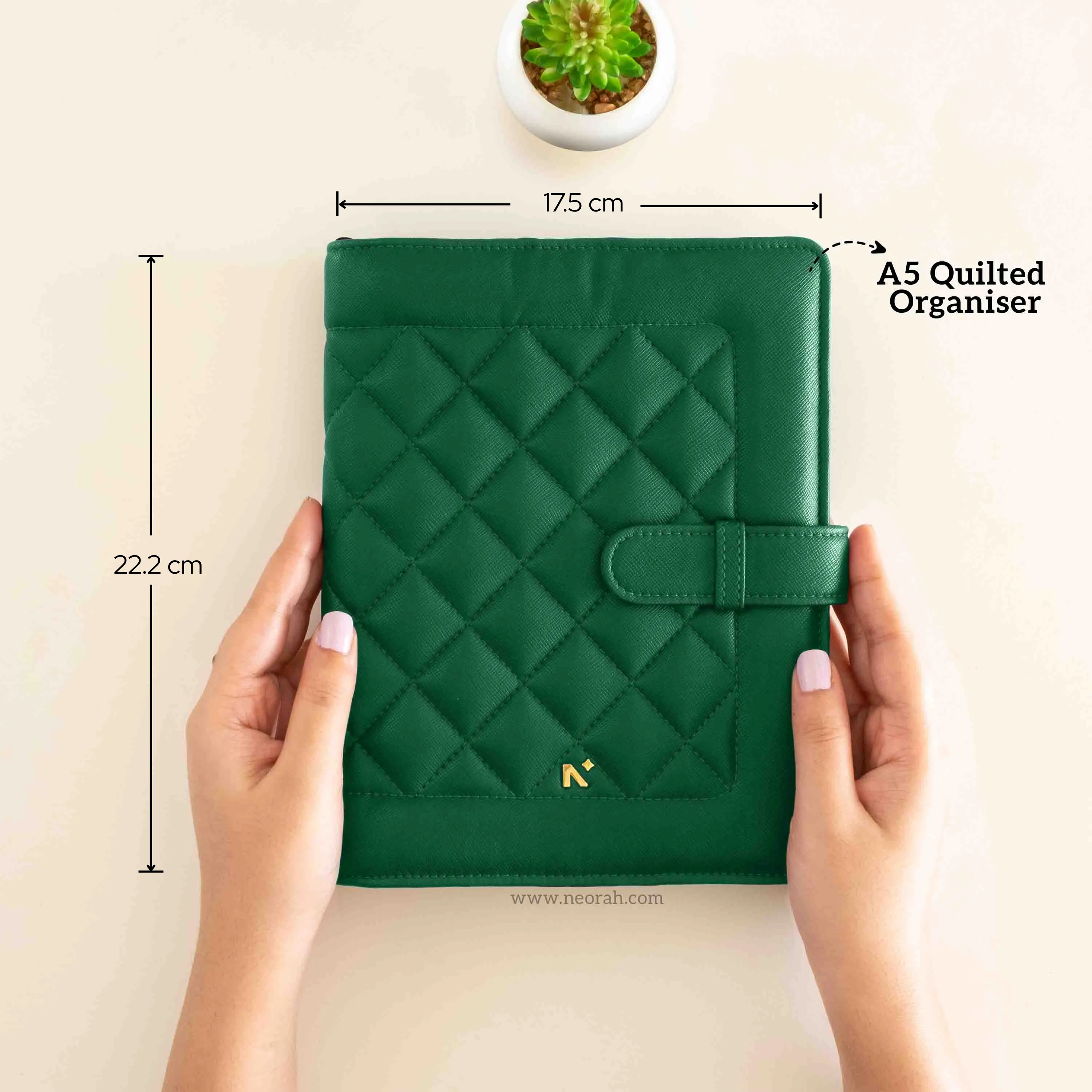 A5 - REFILLABLE QUILTED ORGANISER SLEEVE WITH LOOP - Image 102