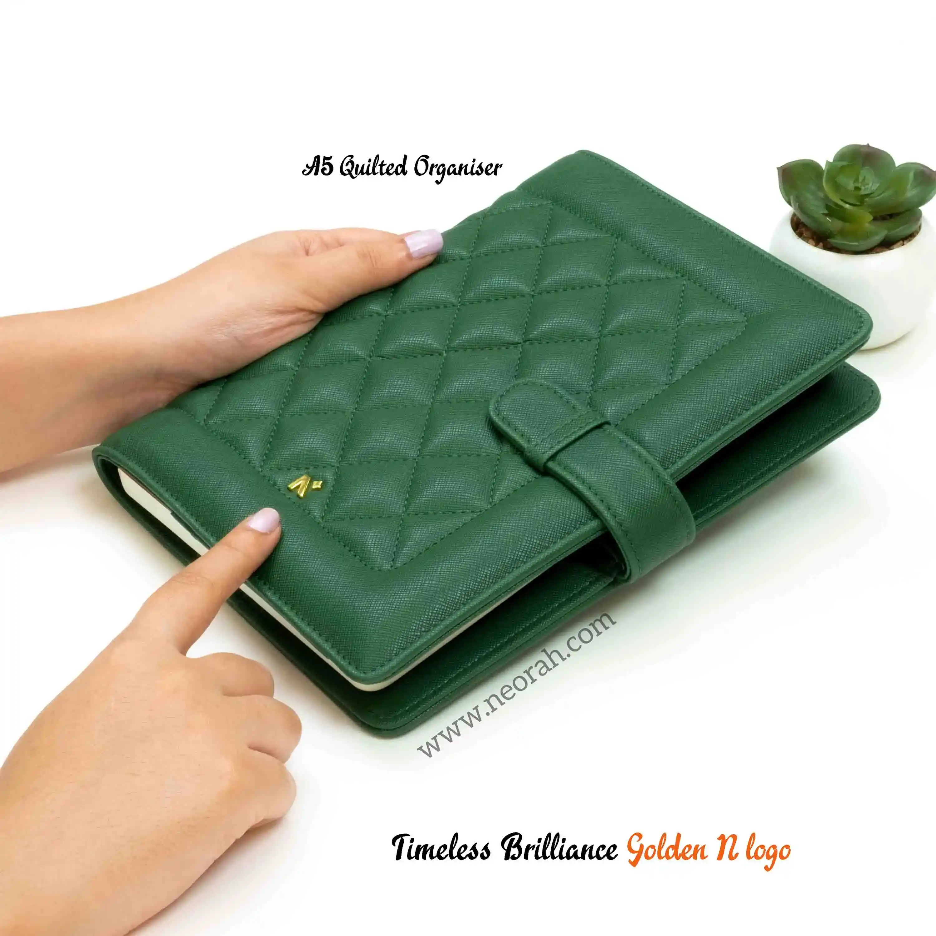 A5 - REFILLABLE QUILTED ORGANISER SLEEVE WITH LOOP - Image 111