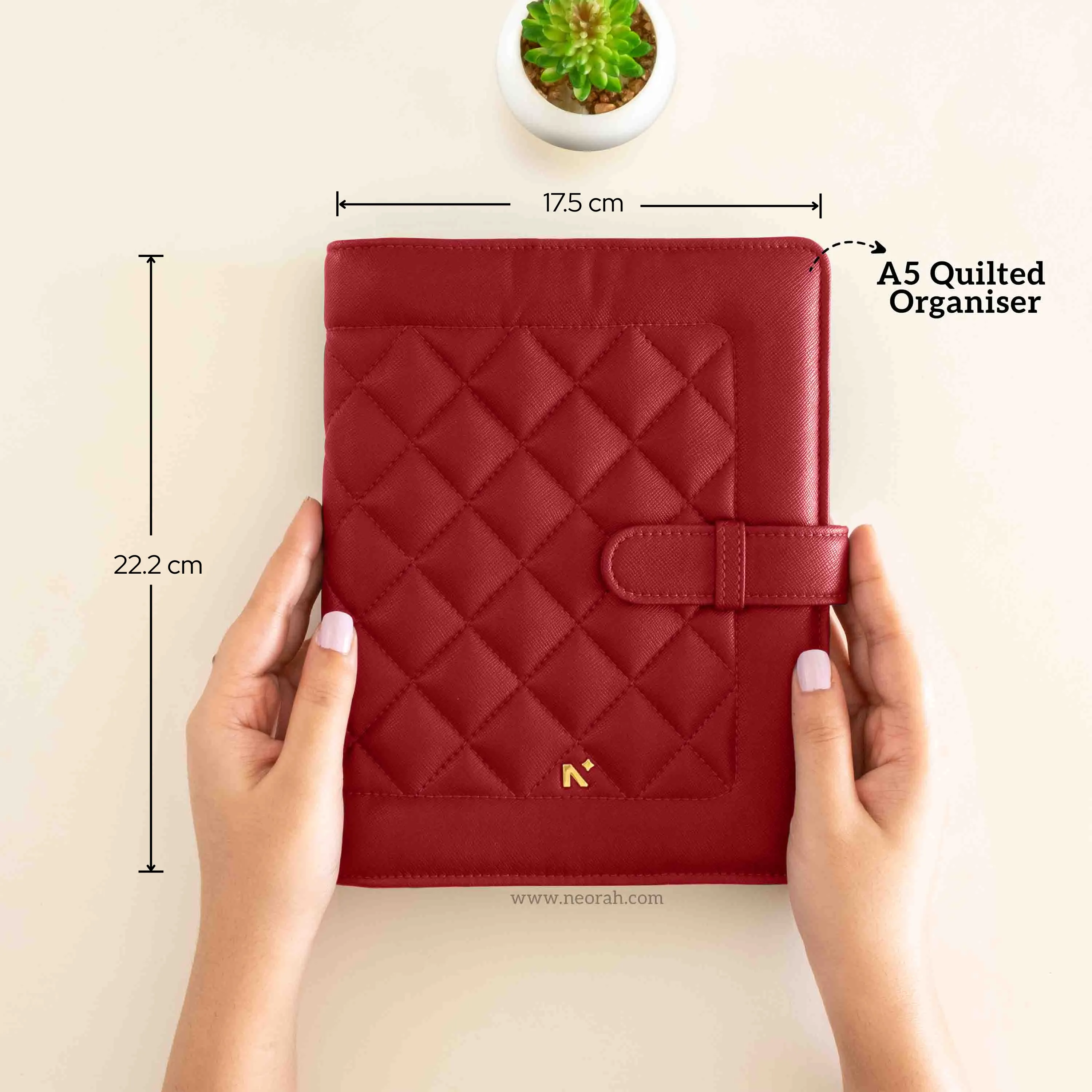 A5 - REFILLABLE QUILTED ORGANISER SLEEVE WITH LOOP - Image 112