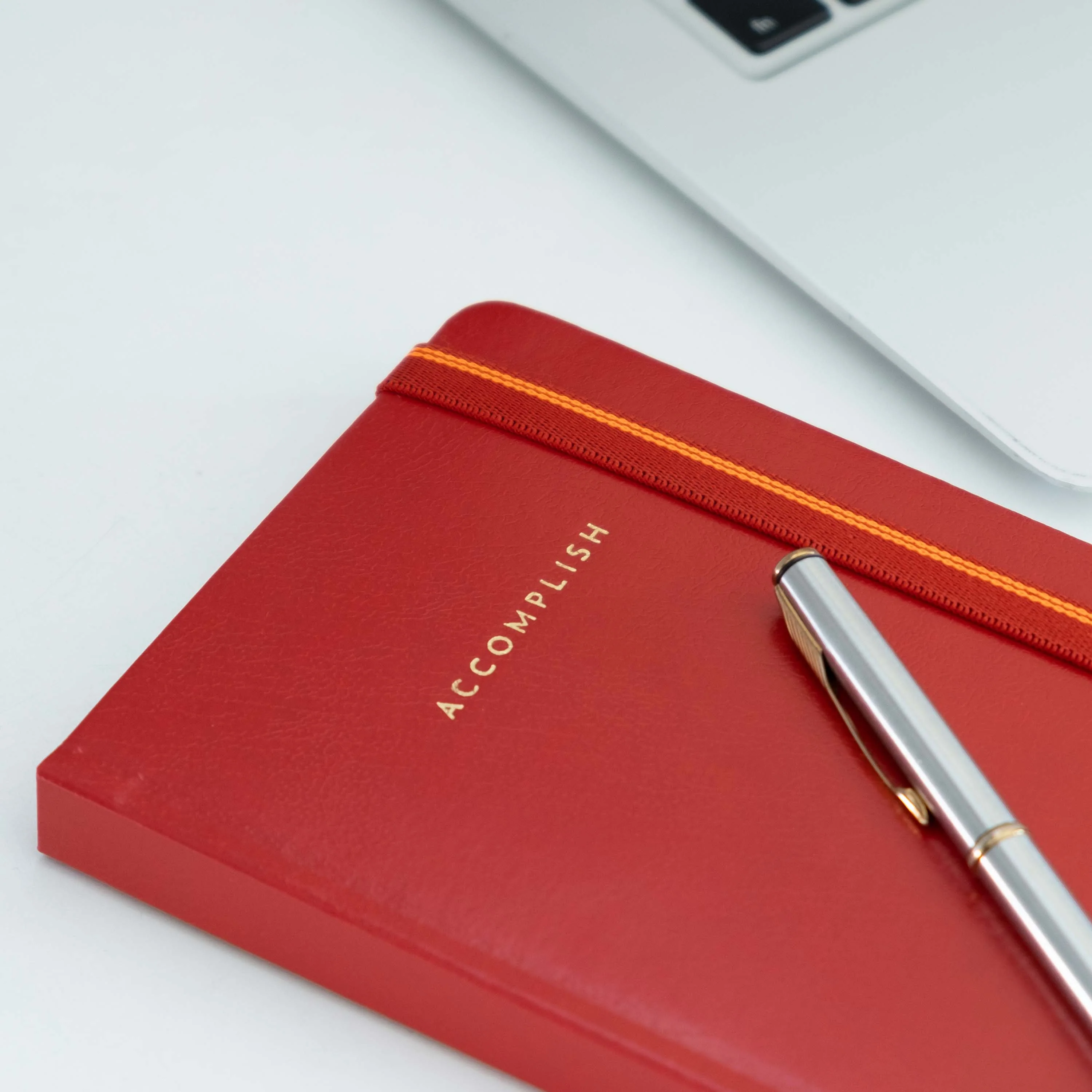 PETITE - UNDATED - WEEKLY PLANNER - HARD COVER - Image 148