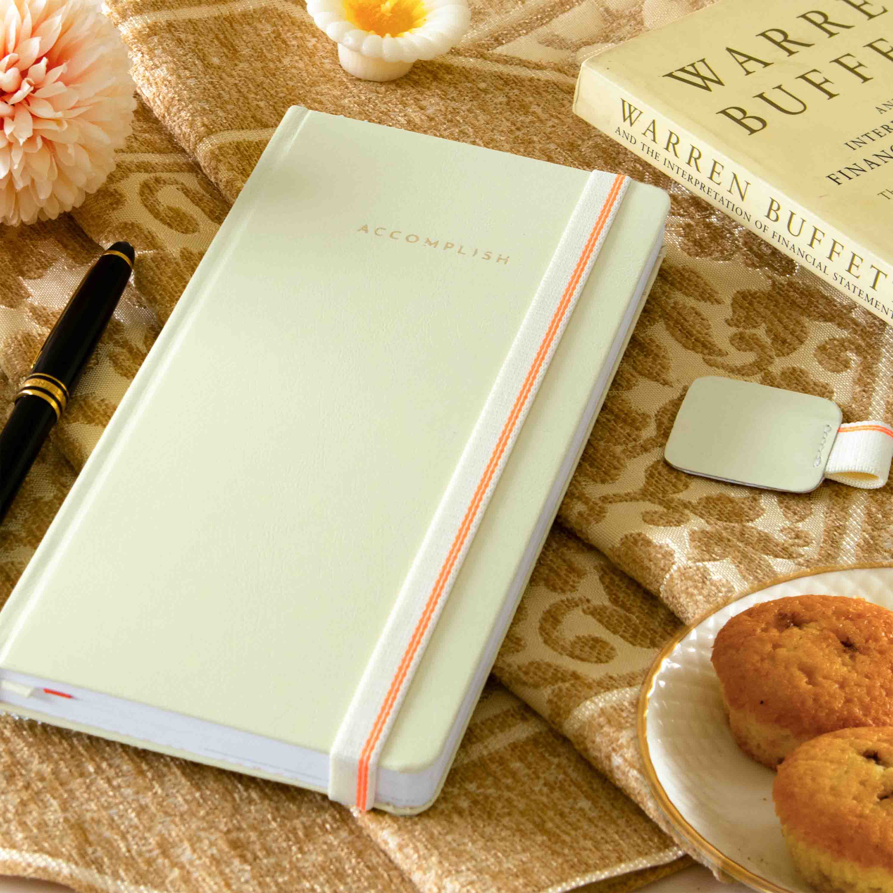 PETITE - UNDATED - WEEKLY PLANNER - HARD COVER - Image 30