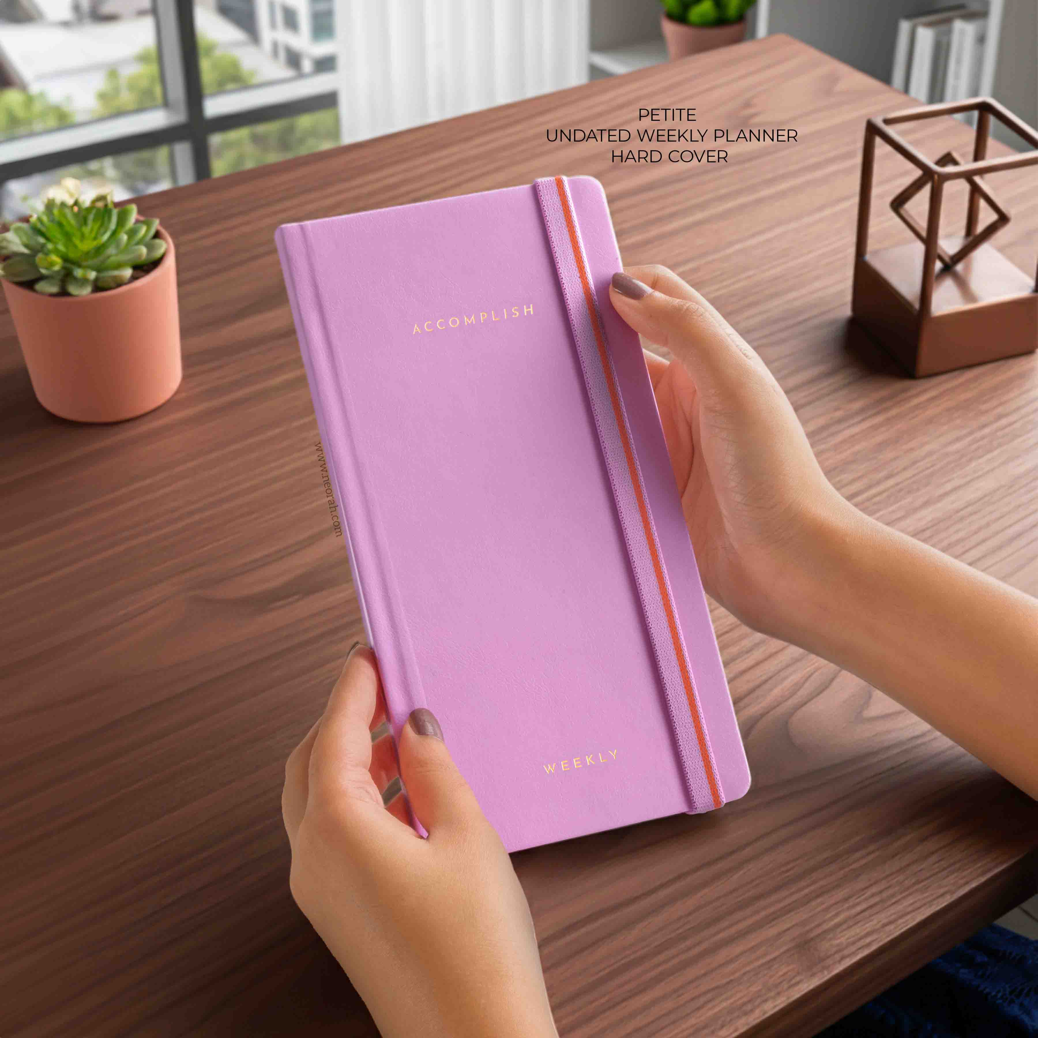 PETITE - UNDATED - WEEKLY PLANNER - HARD COVER - Image 68