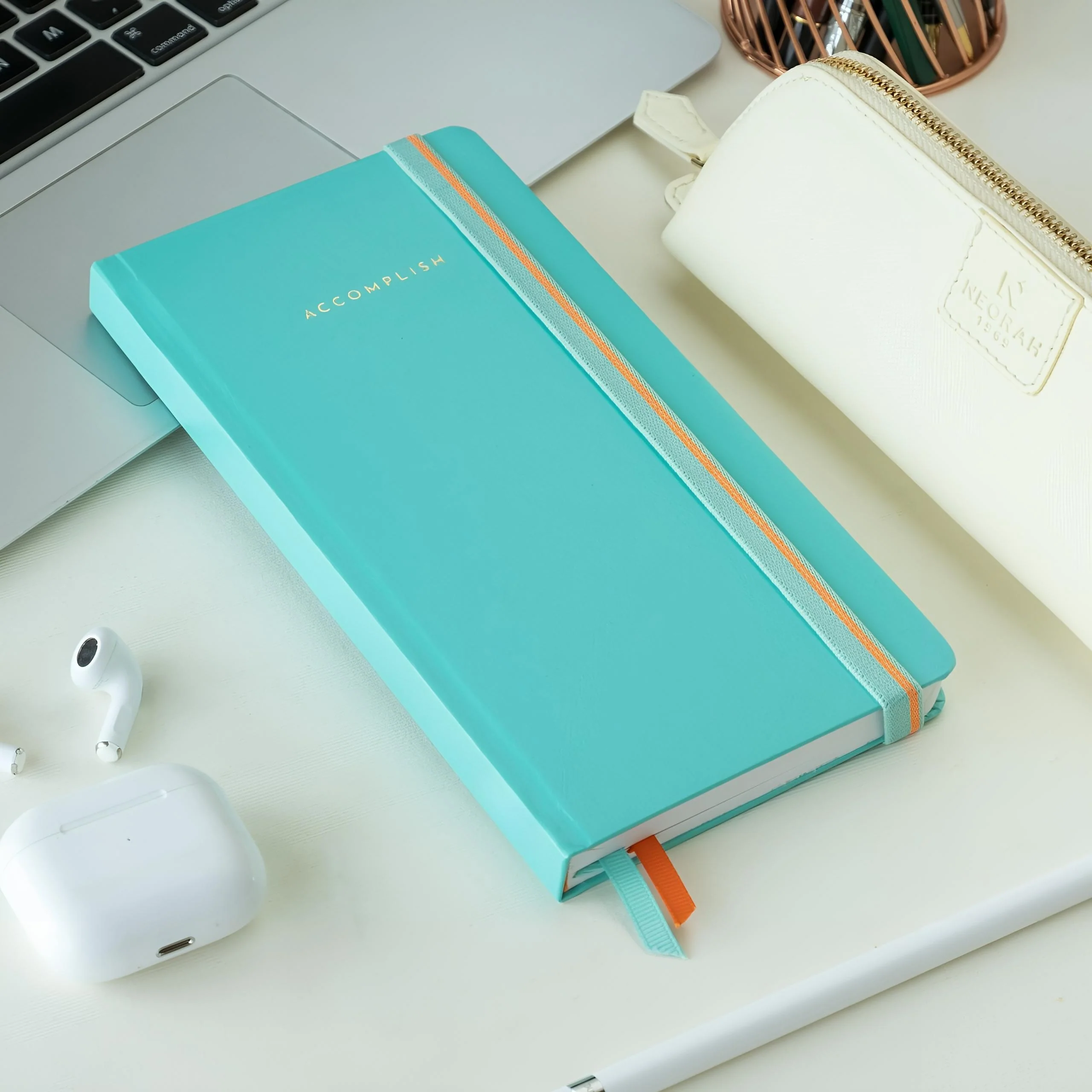 PETITE - UNDATED - WEEKLY PLANNER - HARD COVER - Image 8