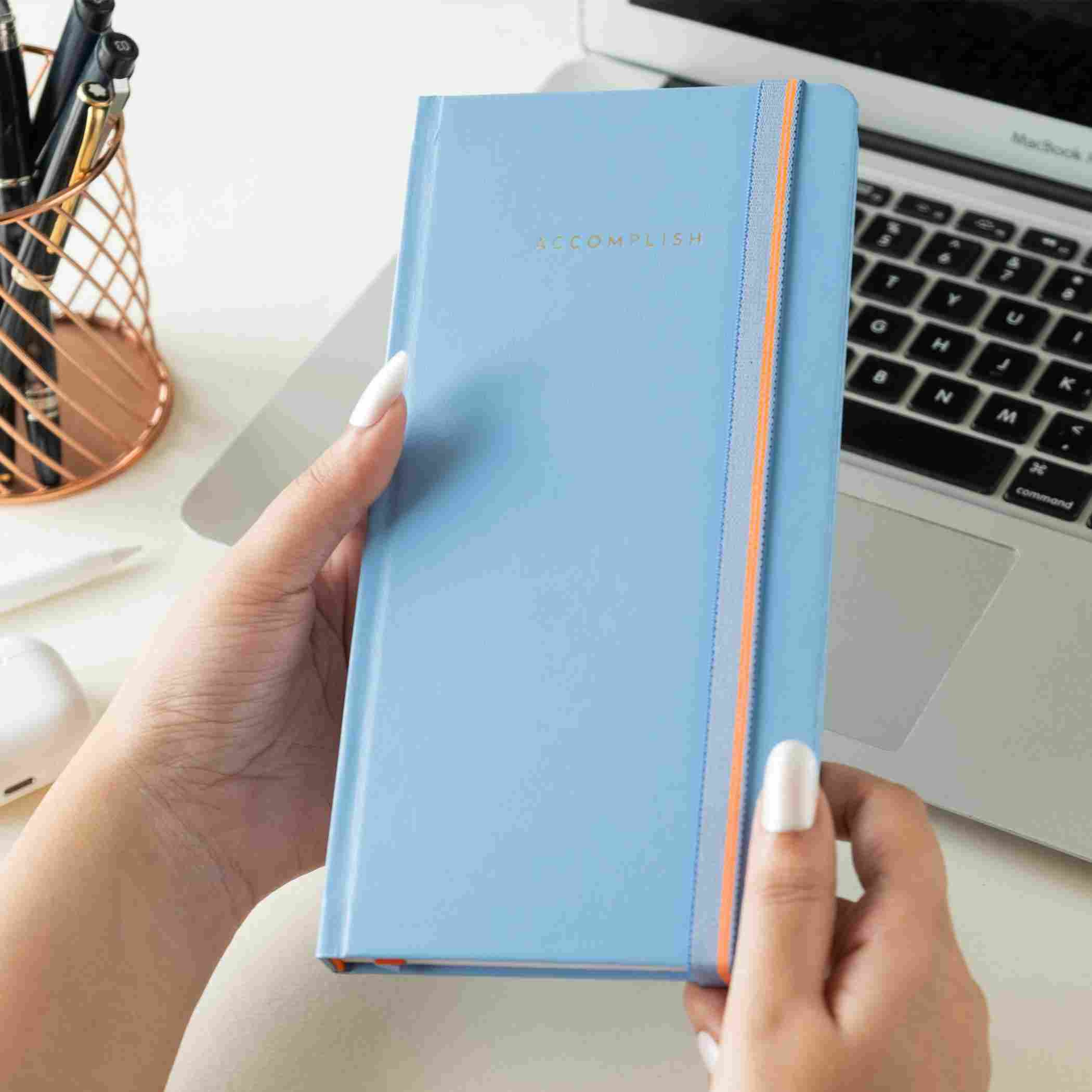 PETITE - UNDATED - WEEKLY PLANNER - HARD COVER - Image 82