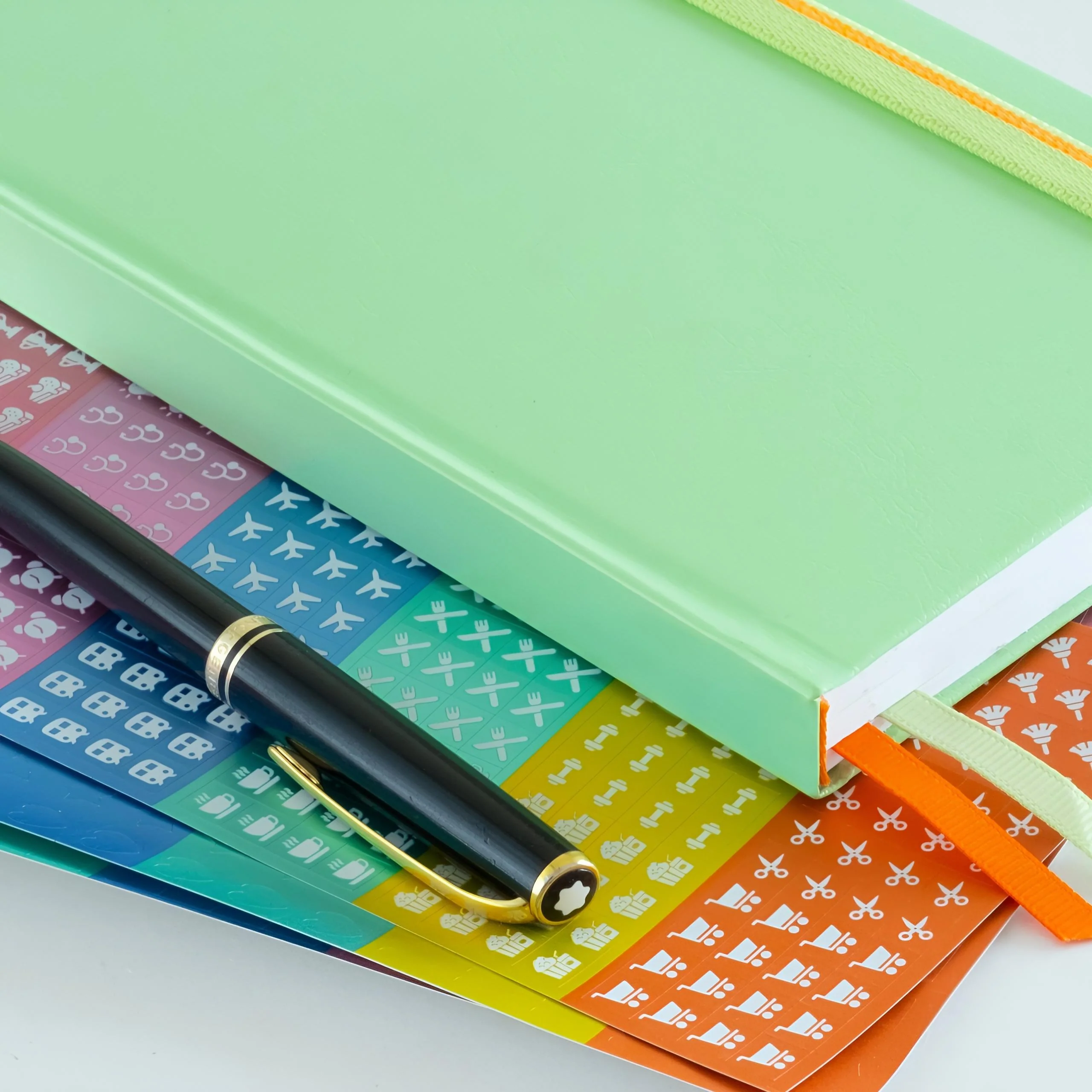 PETITE - UNDATED - WEEKLY PLANNER - HARD COVER - Image 96