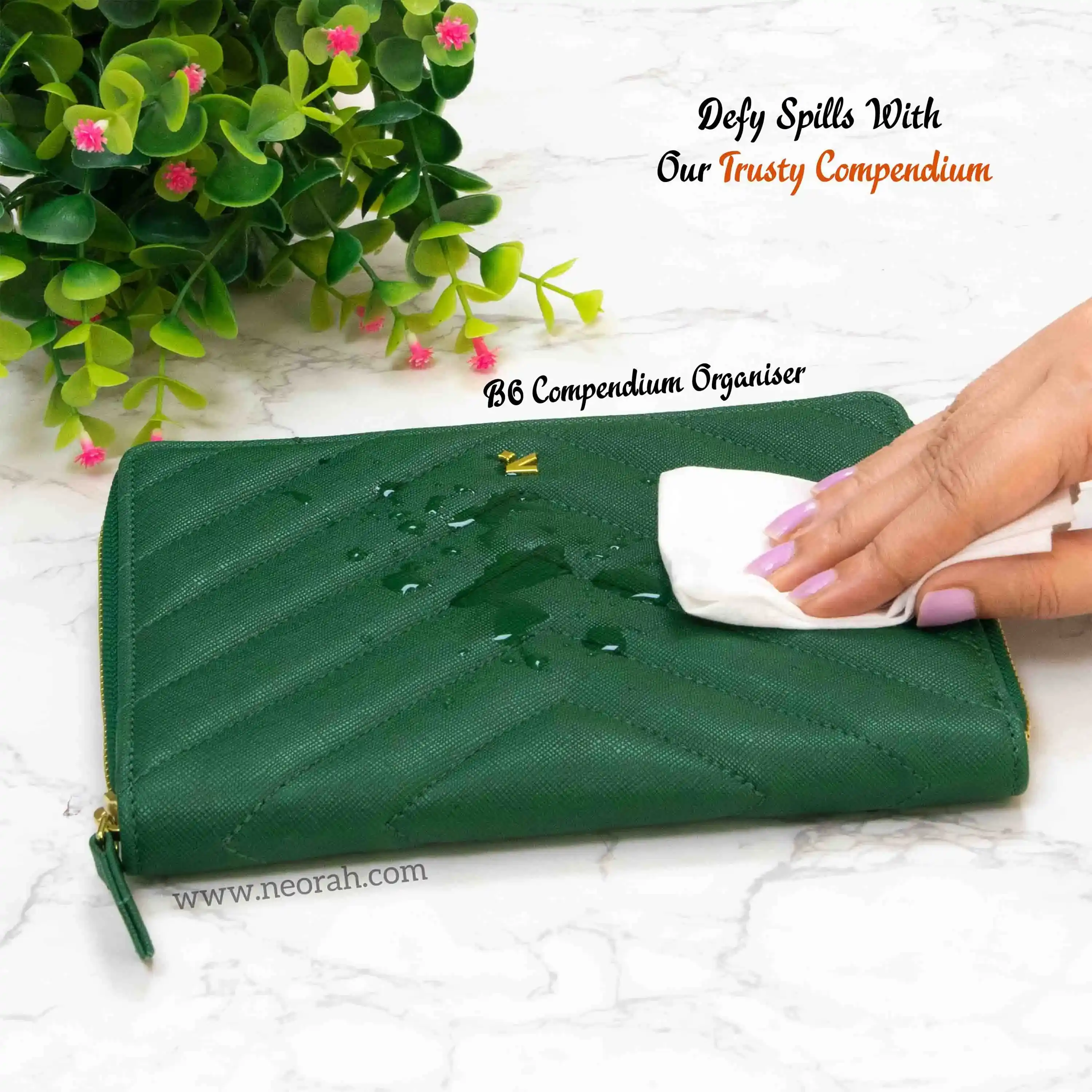 B6 - REFILLABLE QUILTED ORGANISER SLEEVE - ZIP - Image 9
