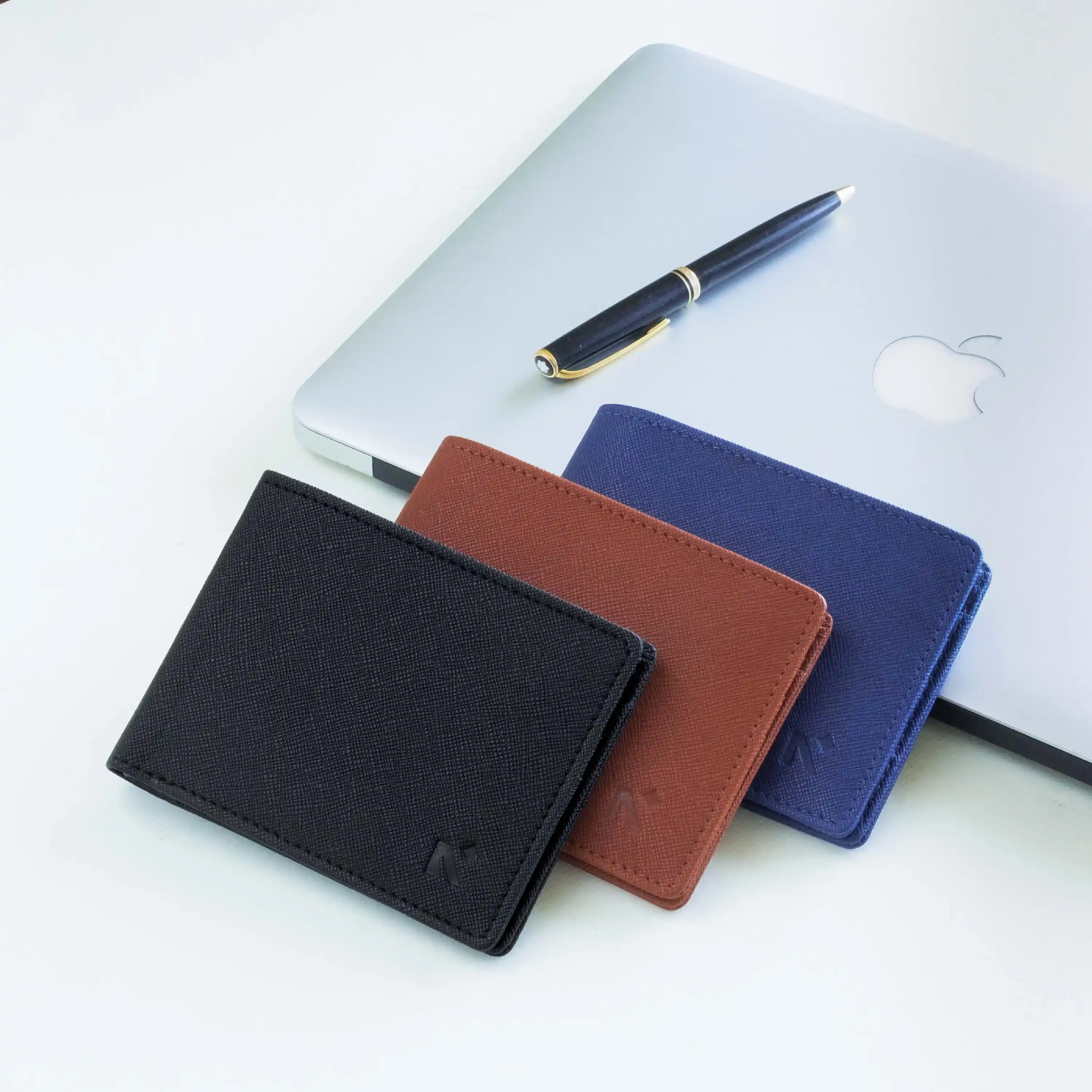 BIFOLD WALLET FOR MEN + KEYCHAIN - Image 11