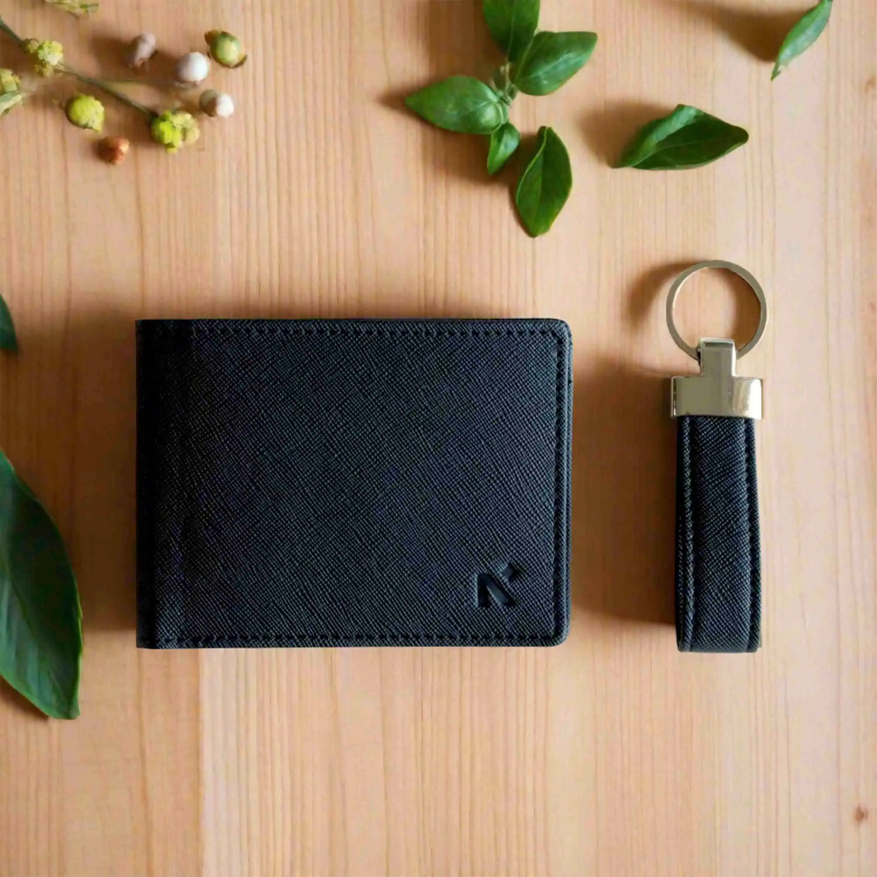 BIFOLD WALLET FOR MEN + KEYCHAIN - Image 12