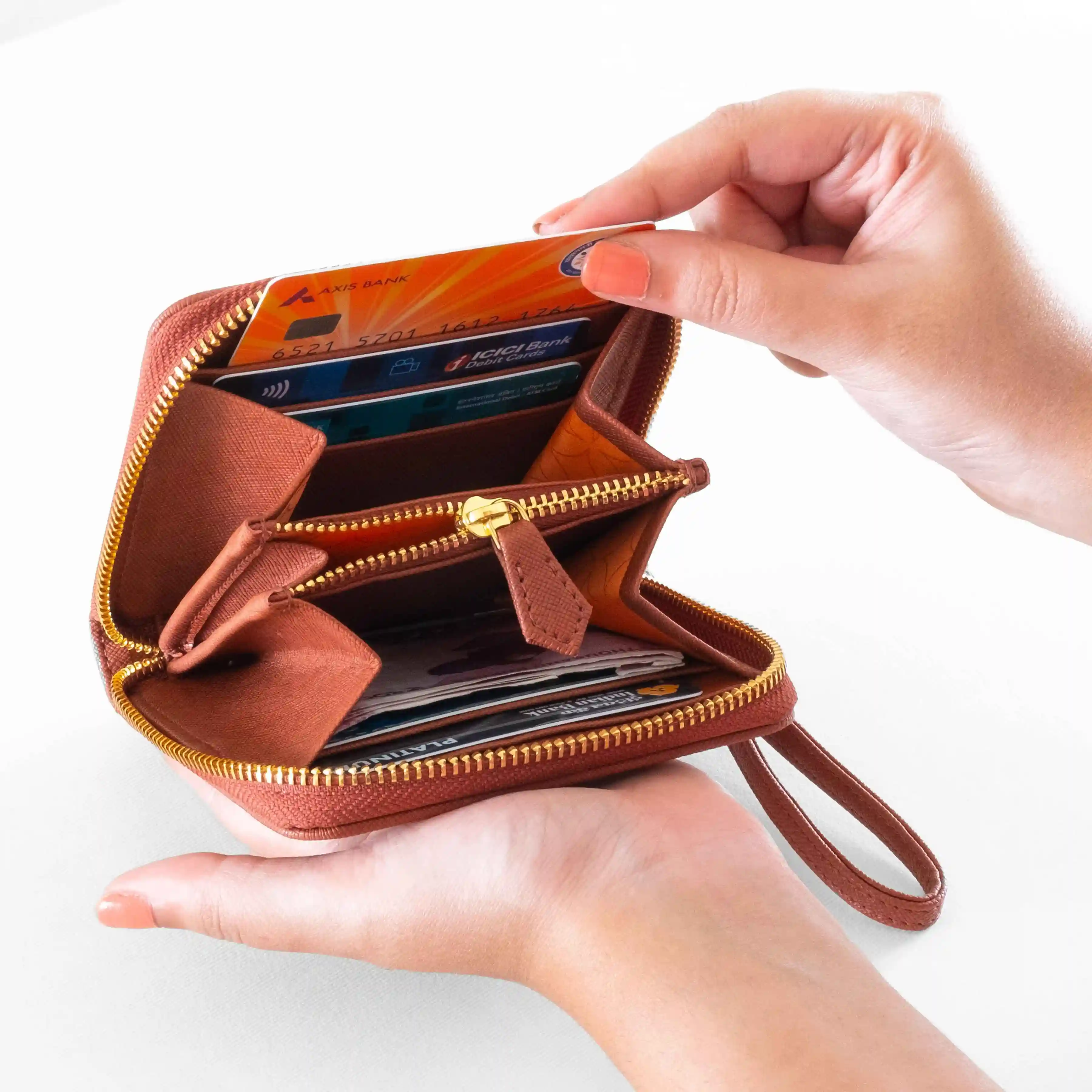 BIJOU - WOMEN ZIP AROUND WALLET WITH WRISTLET - Image 10