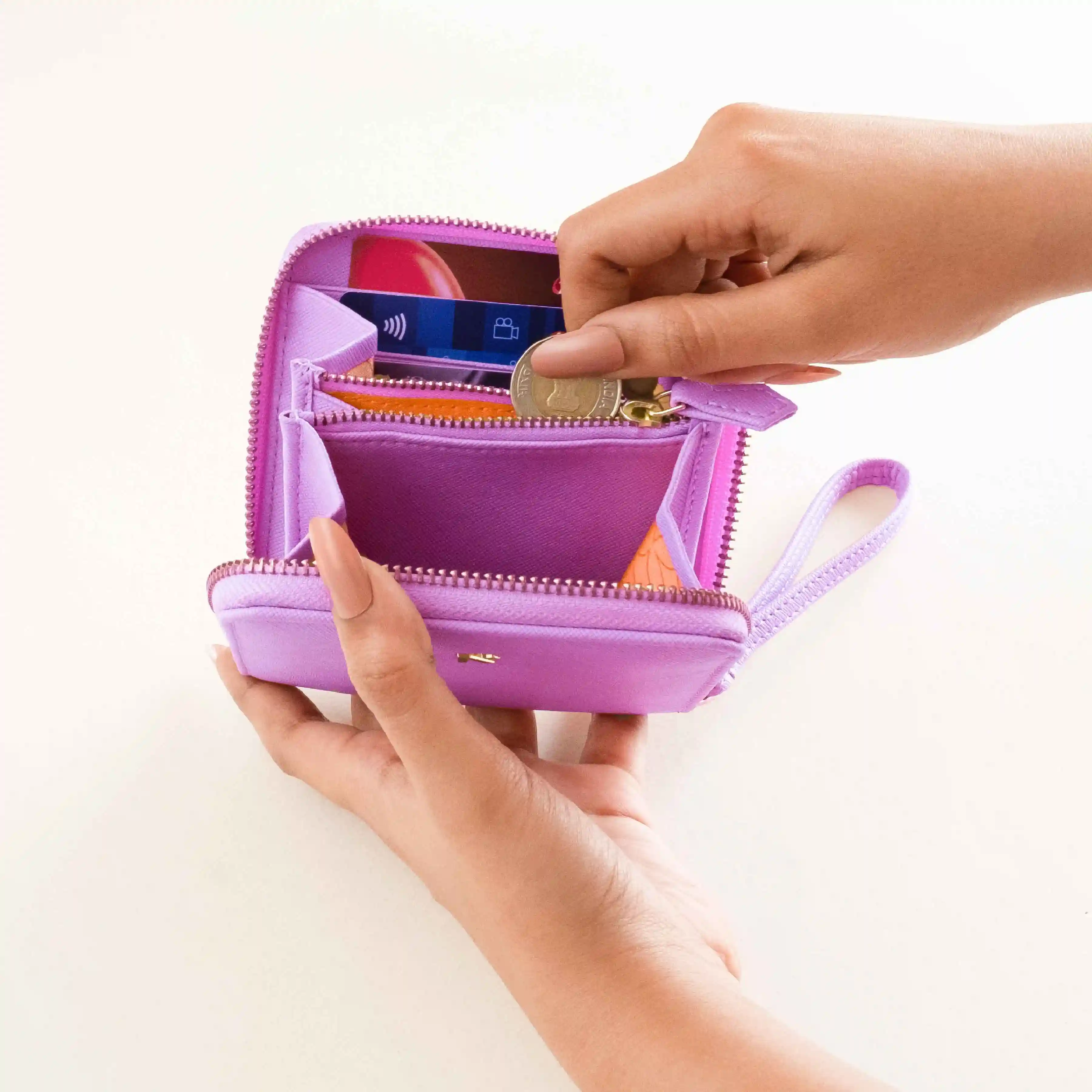 BIJOU - WOMEN ZIP AROUND WALLET WITH WRISTLET - Image 28