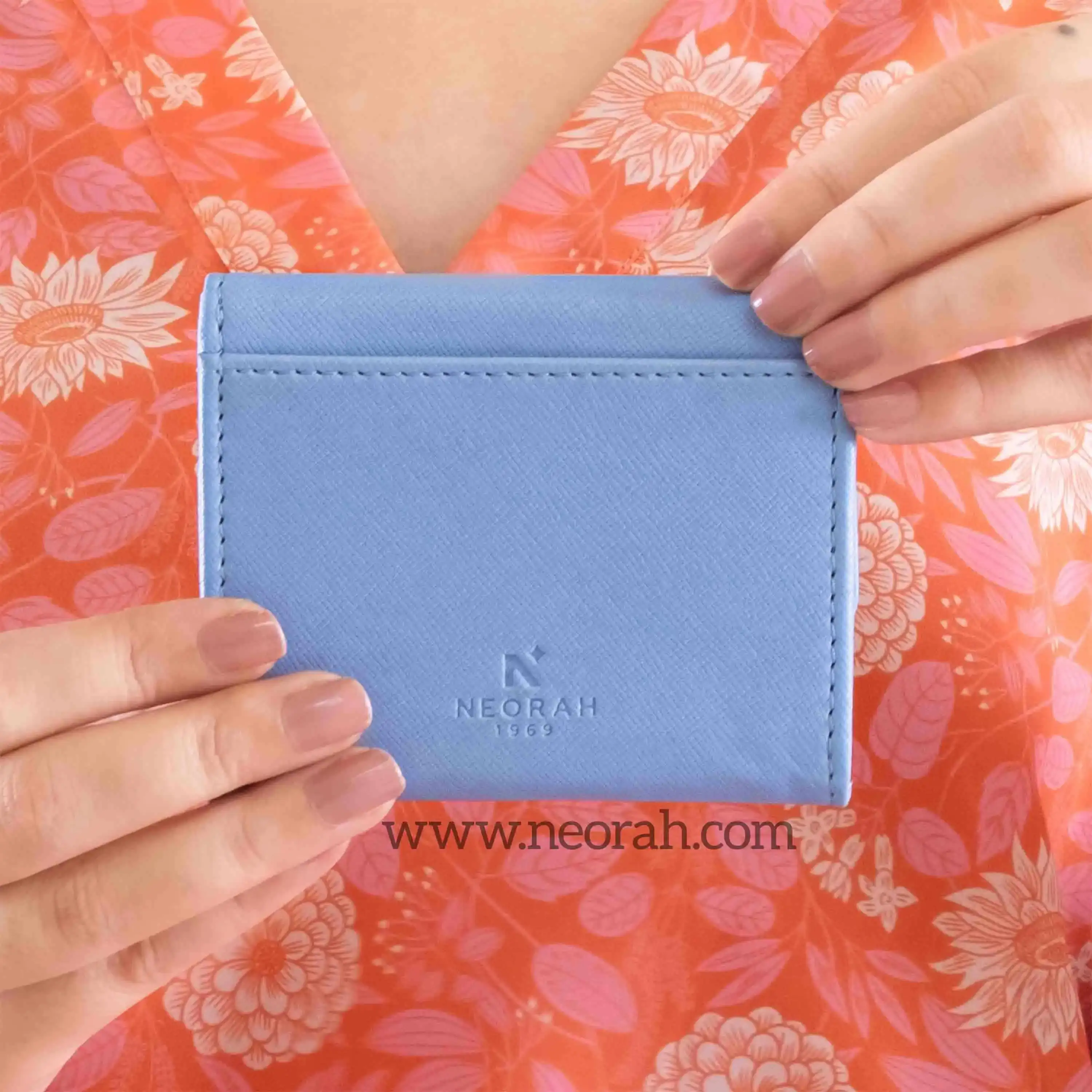 CARD WALLET WITH SNAP - Image 9