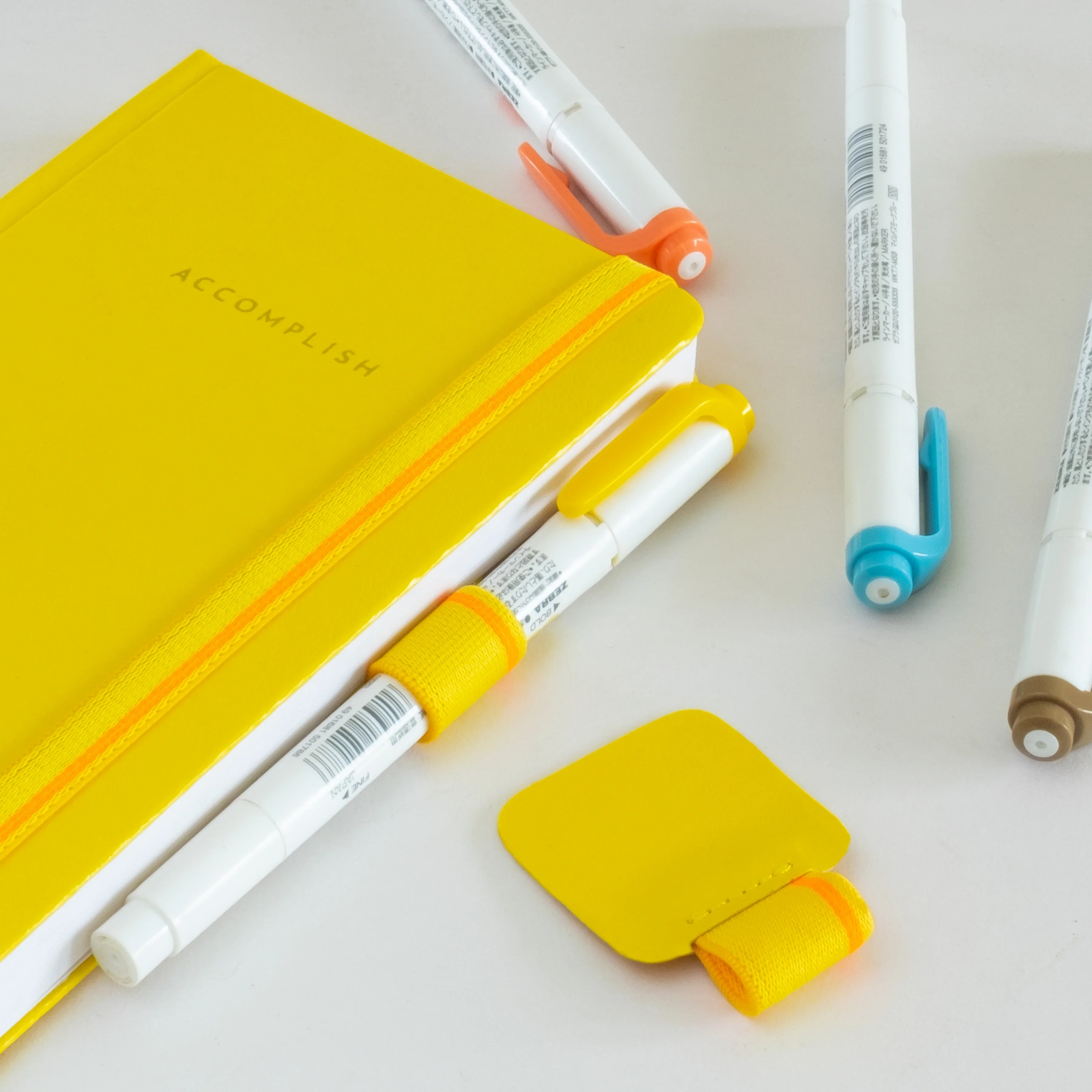 PEN LOOP - SAFFIANO CROSS HATCH - Image 22