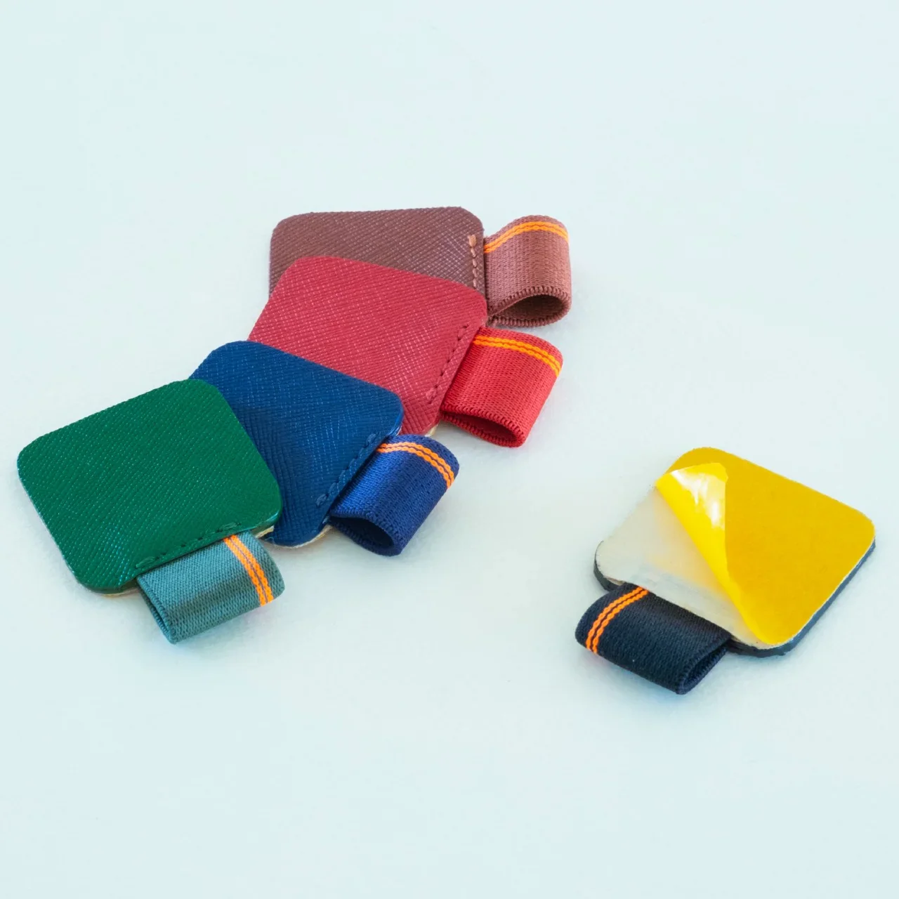 PEN LOOP - SAFFIANO CROSS HATCH - Image 4