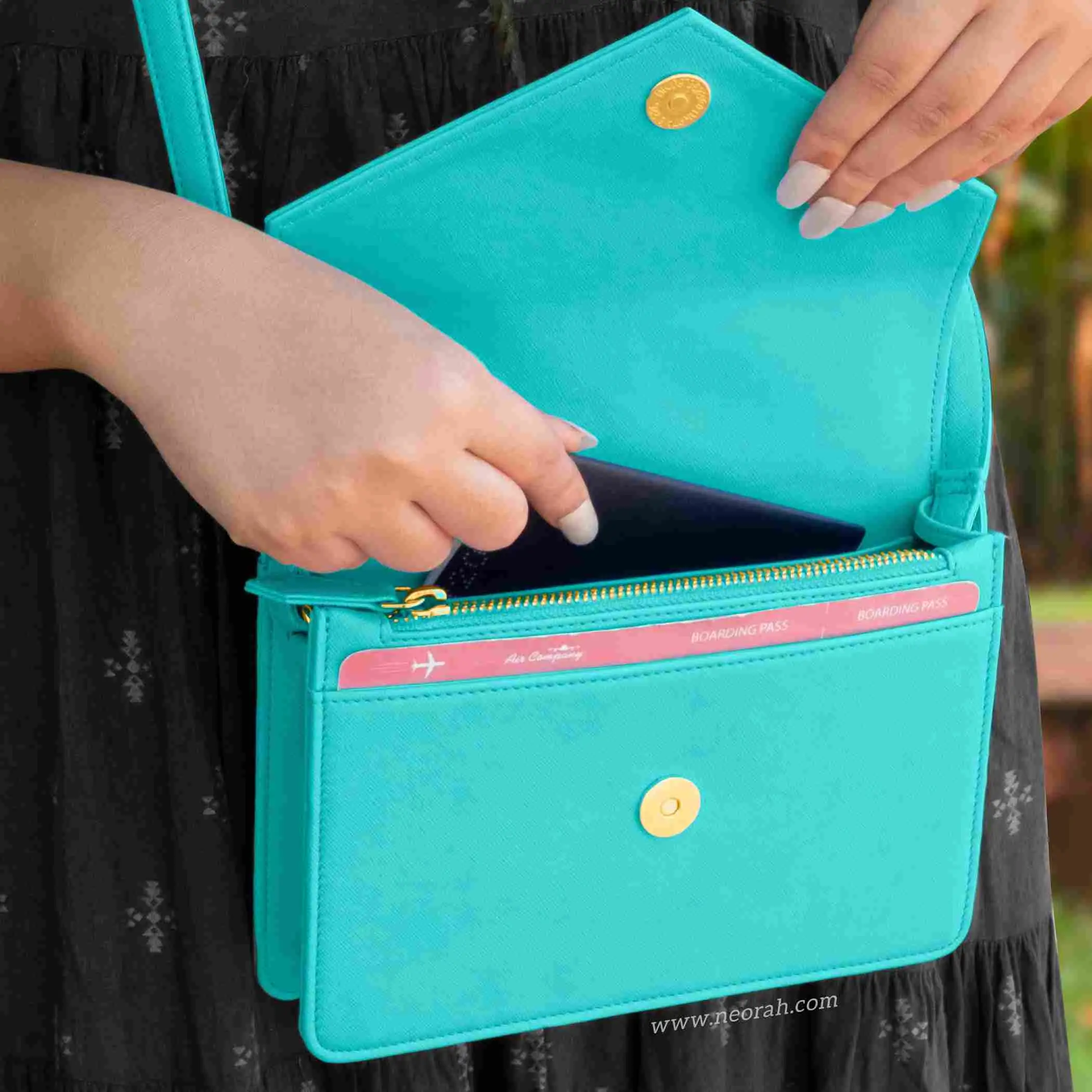 EMMA | CROSSBODY SLING BAG | ENVELOPE - Image 116