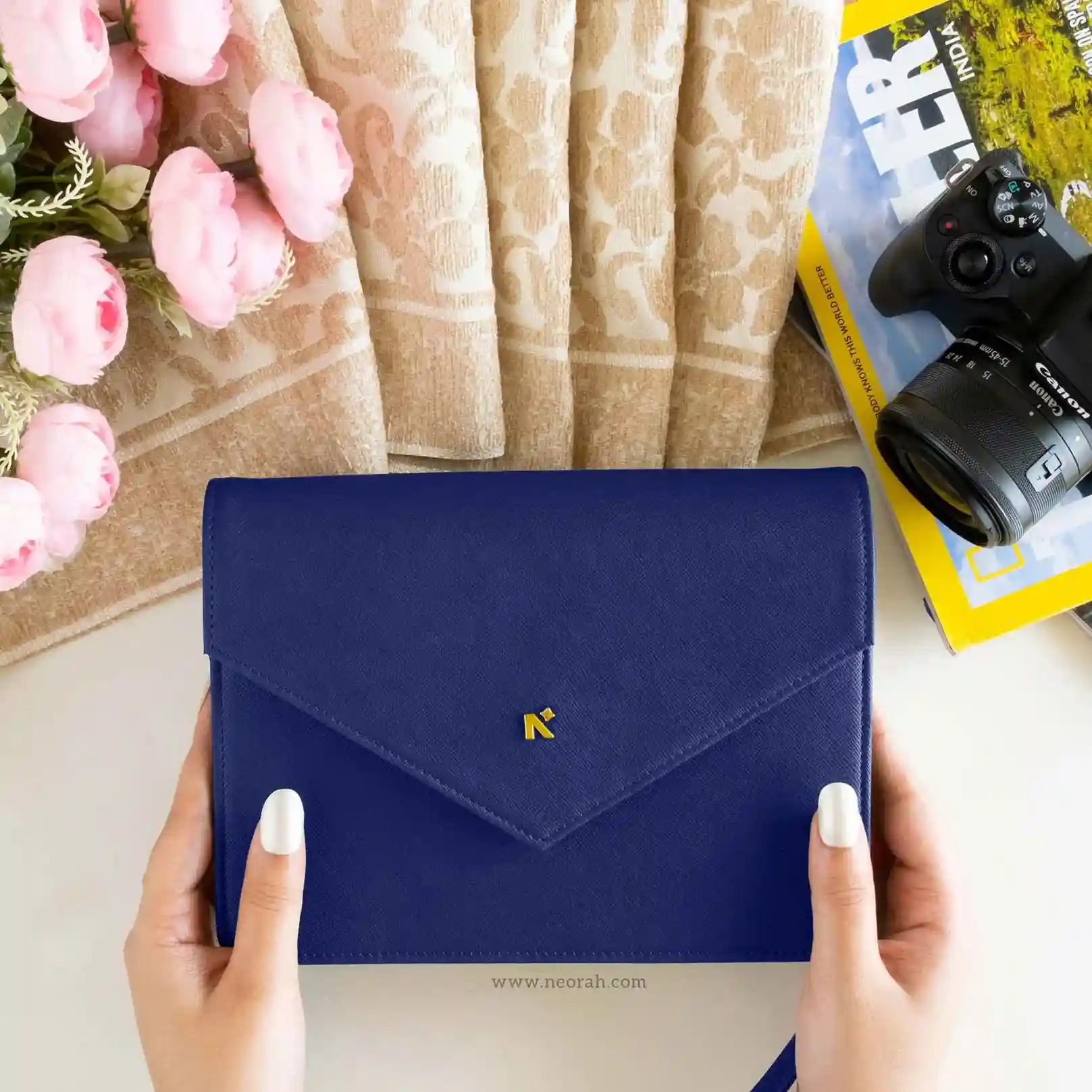EMMA | CROSSBODY SLING BAG | ENVELOPE - Image 40