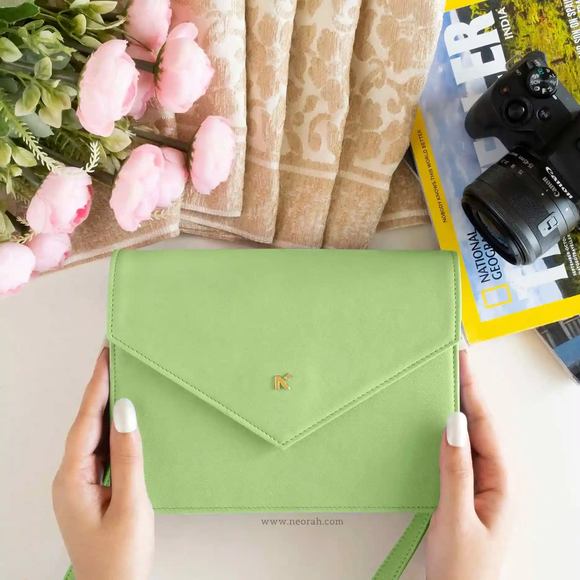 EMMA | CROSSBODY SLING BAG | ENVELOPE - Image 67