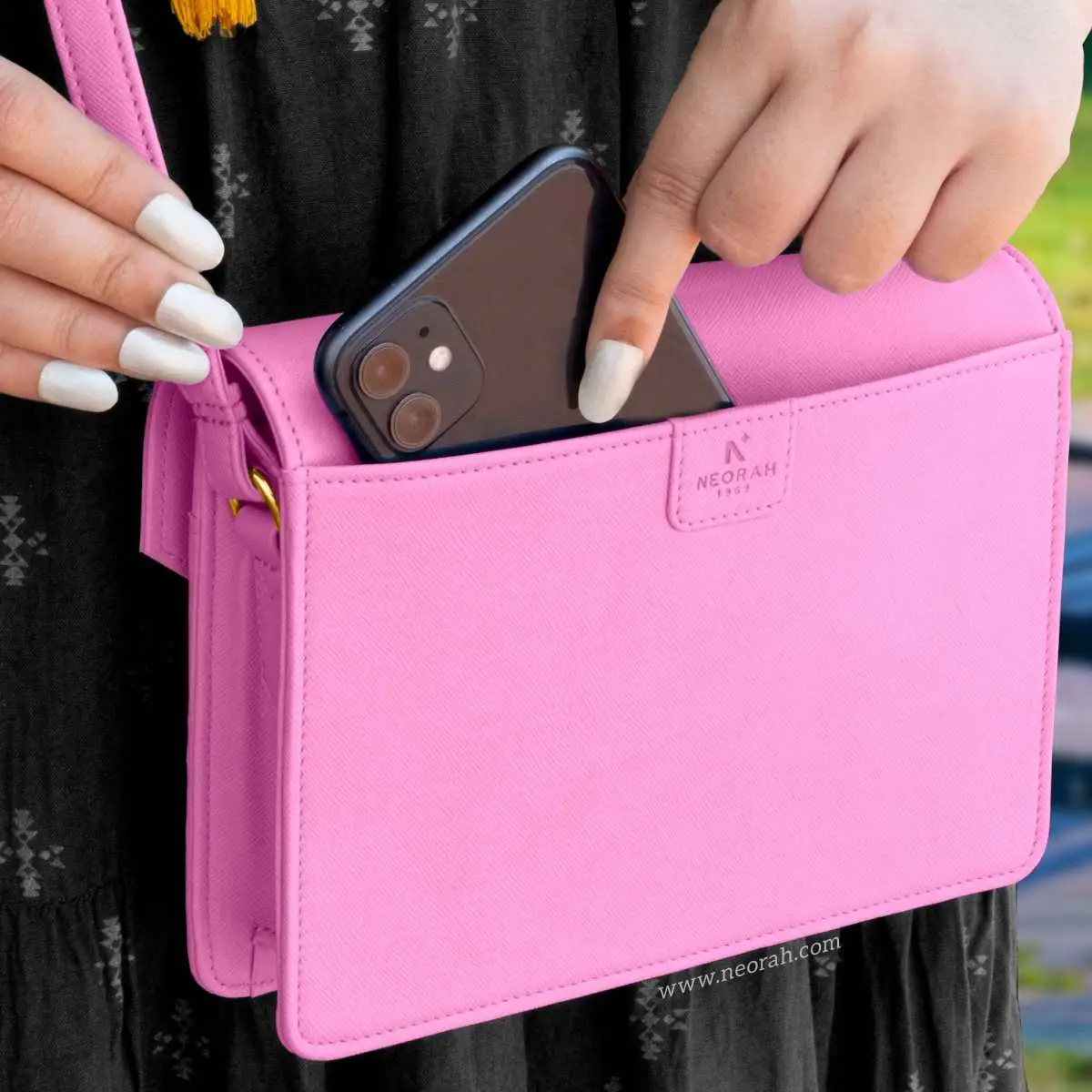 EMMA | CROSSBODY SLING BAG | ENVELOPE - Image 80