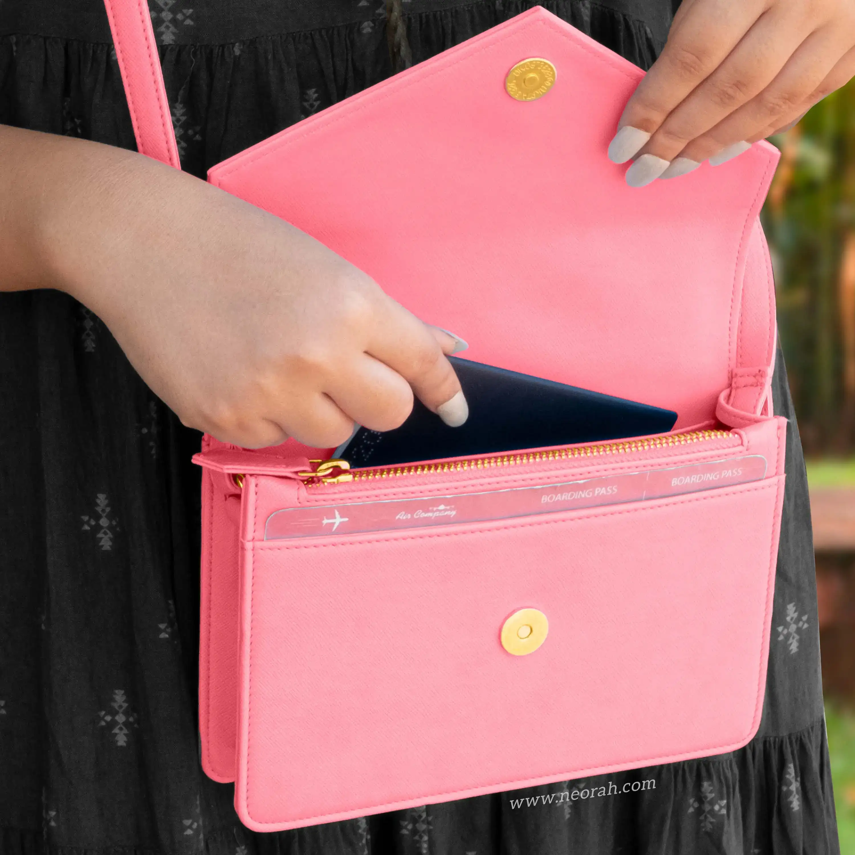EMMA | CROSSBODY SLING BAG | ENVELOPE - Image 88