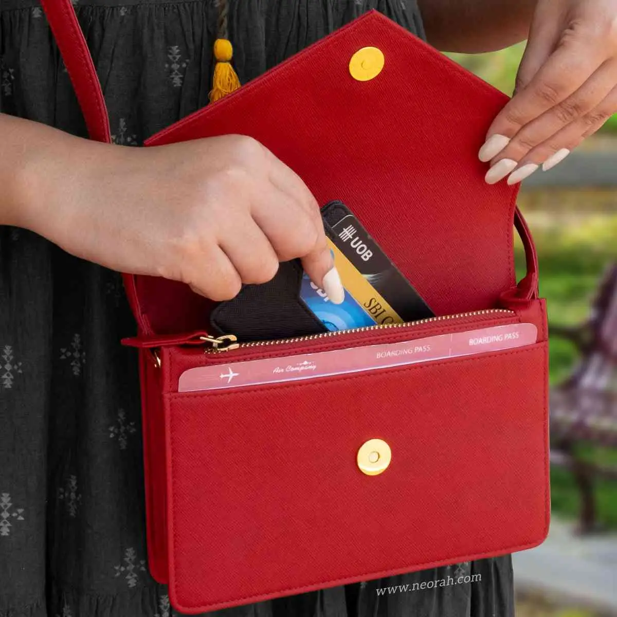 EMMA | CROSSBODY SLING BAG | ENVELOPE - Image 96