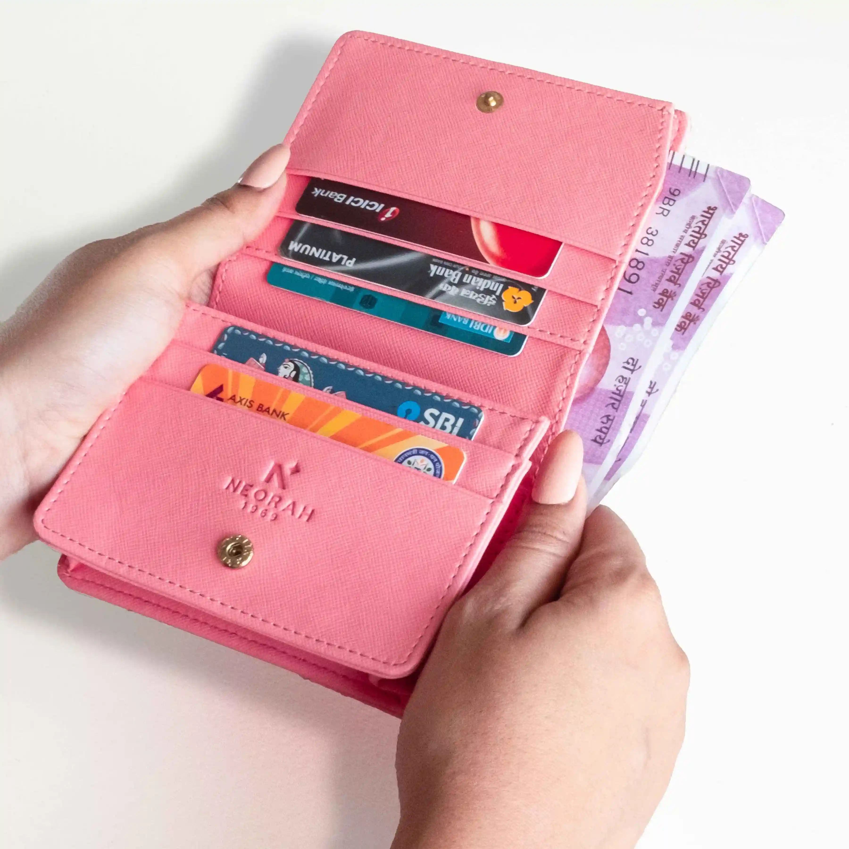 ENCHANTE - QUILTED SMALL WALLET - Image 51