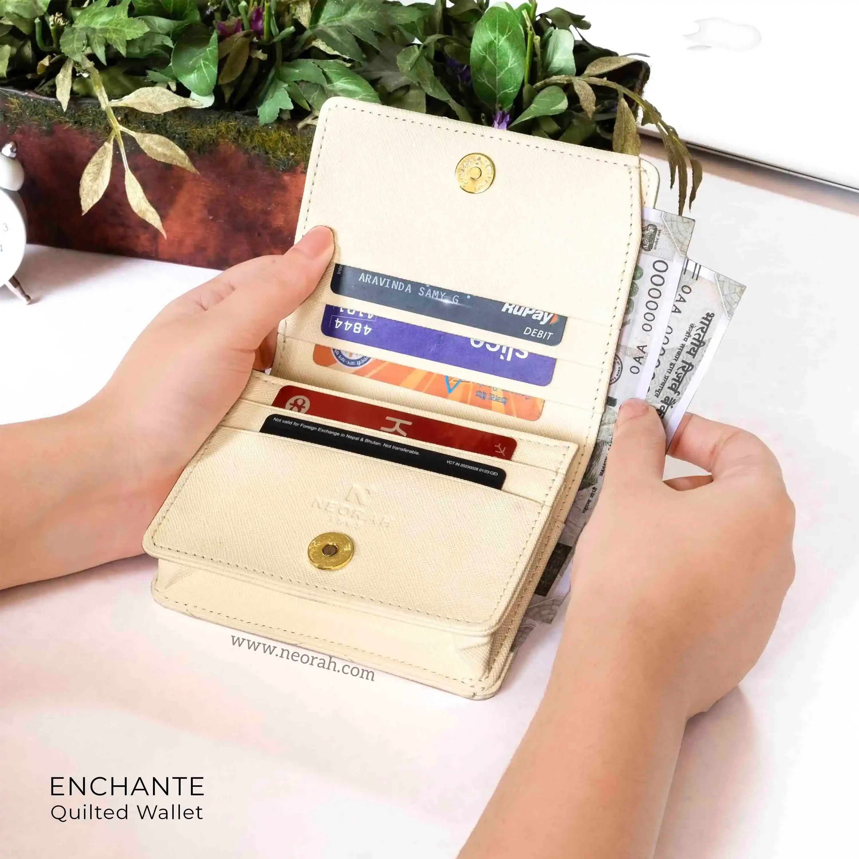 ENCHANTE - QUILTED SMALL WALLET - Image 85
