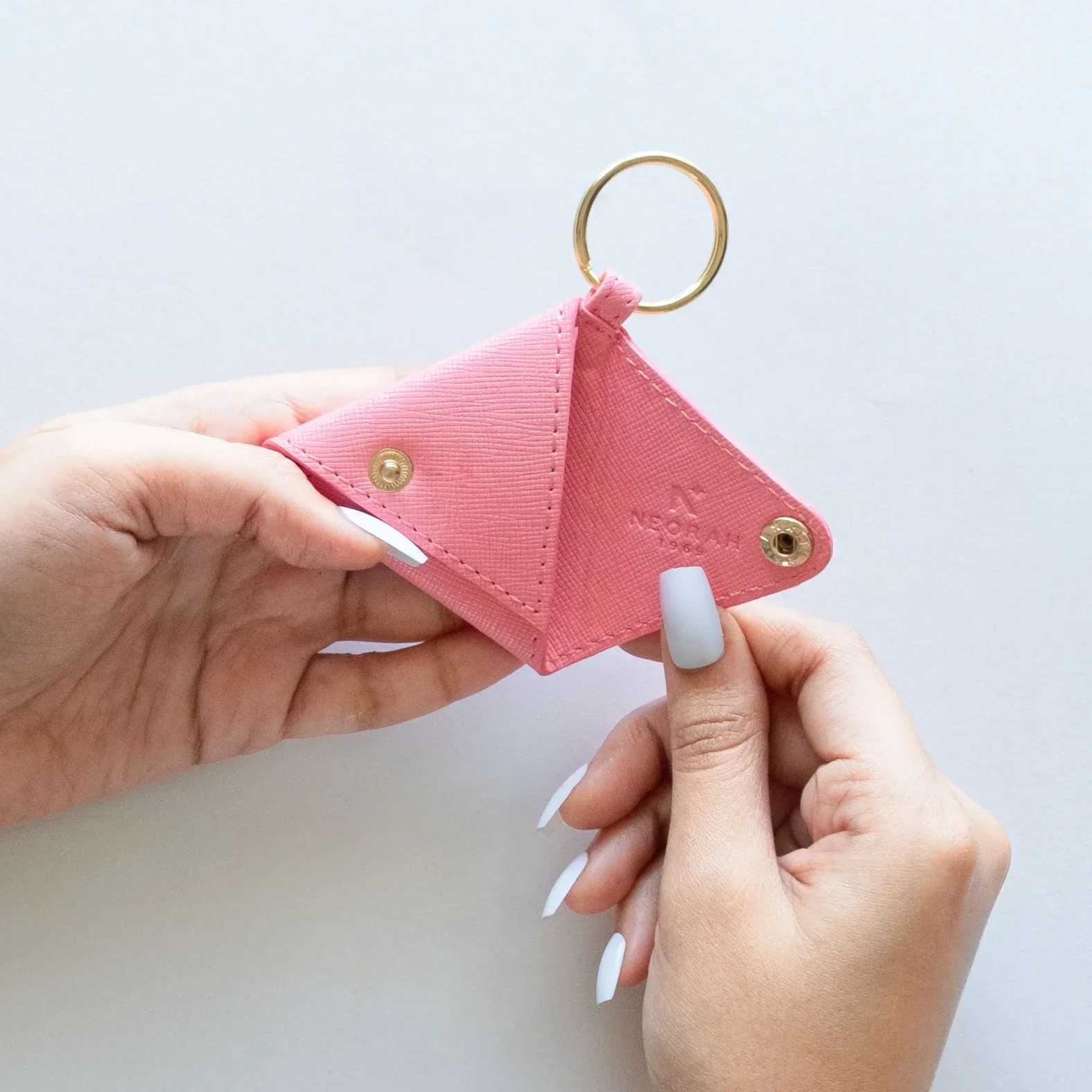 KEY CHAIN - TRIANGLE - Image 35