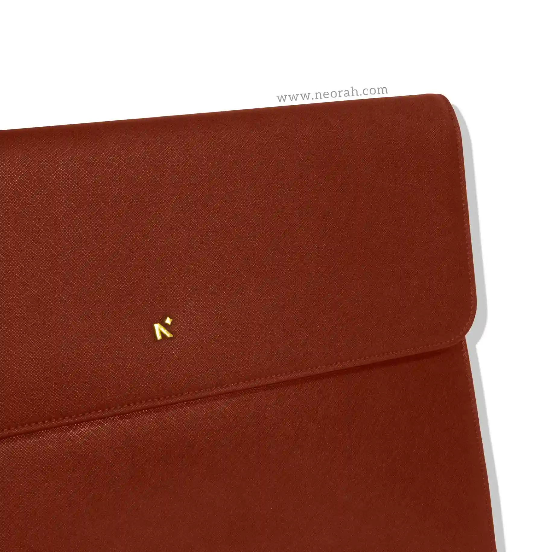 LAPTOP SLEEVE WITH FLAP + MAGNETIC CLOSURE - Image 18