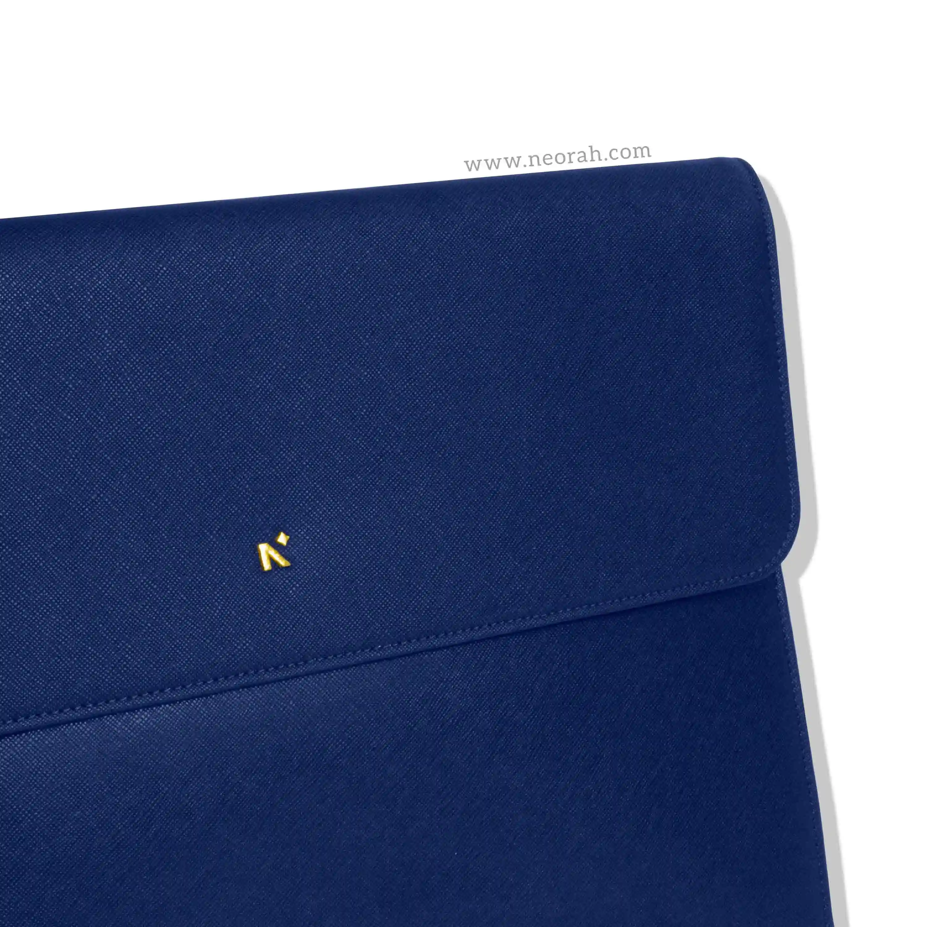 LAPTOP SLEEVE WITH FLAP + MAGNETIC CLOSURE - Image 27