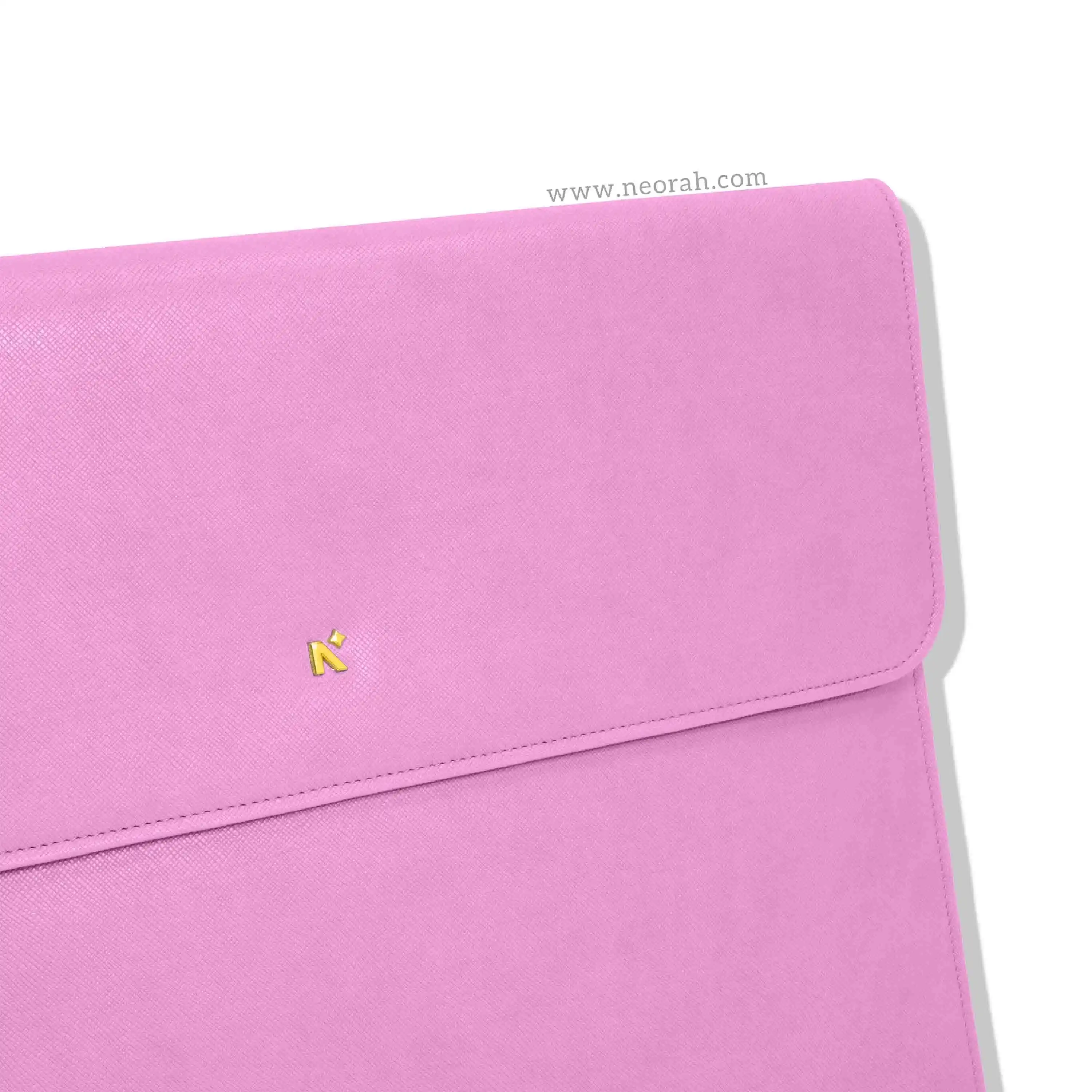 LAPTOP SLEEVE WITH FLAP + MAGNETIC CLOSURE - Image 59