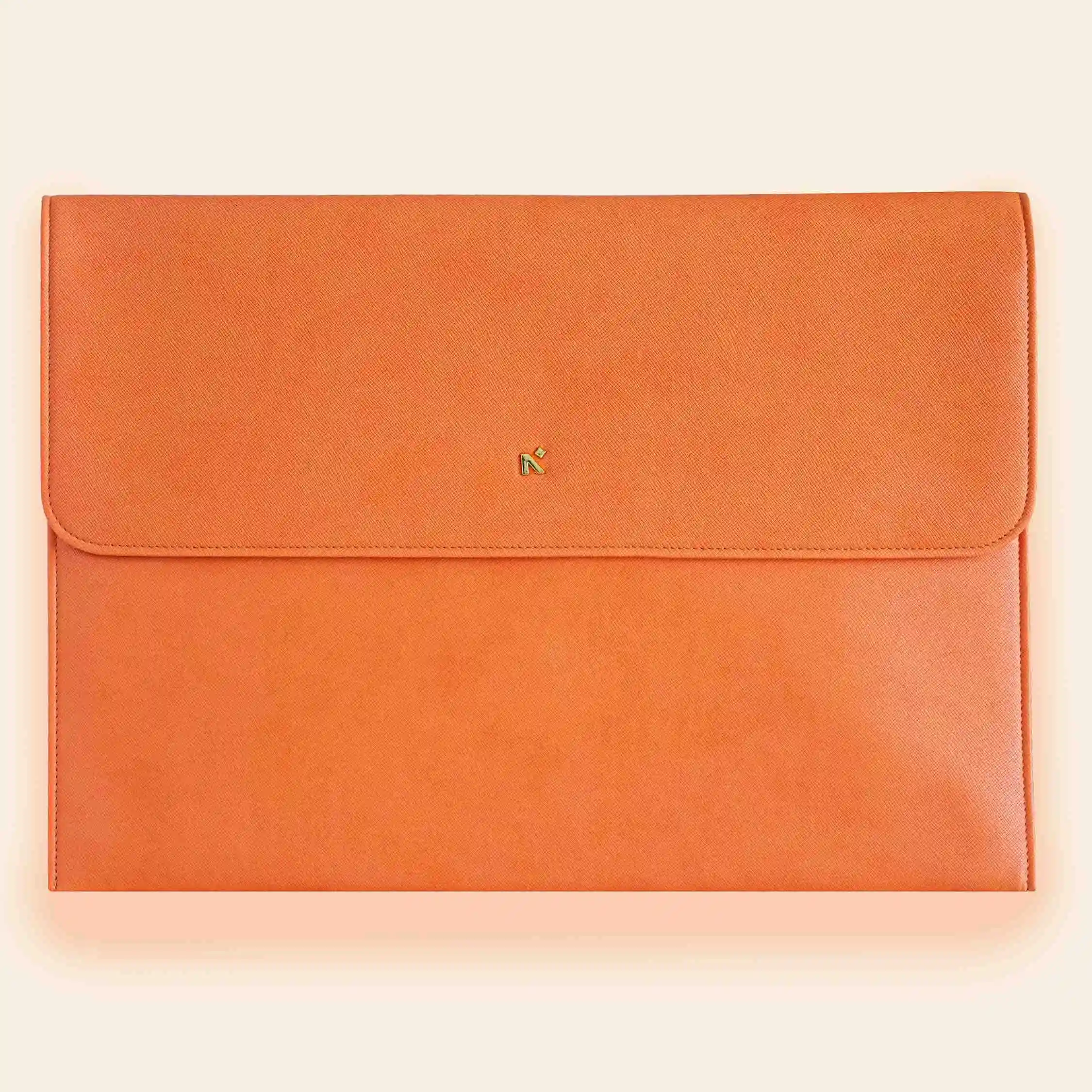 LAPTOP SLEEVE WITH FLAP + MAGNETIC CLOSURE - Image 66