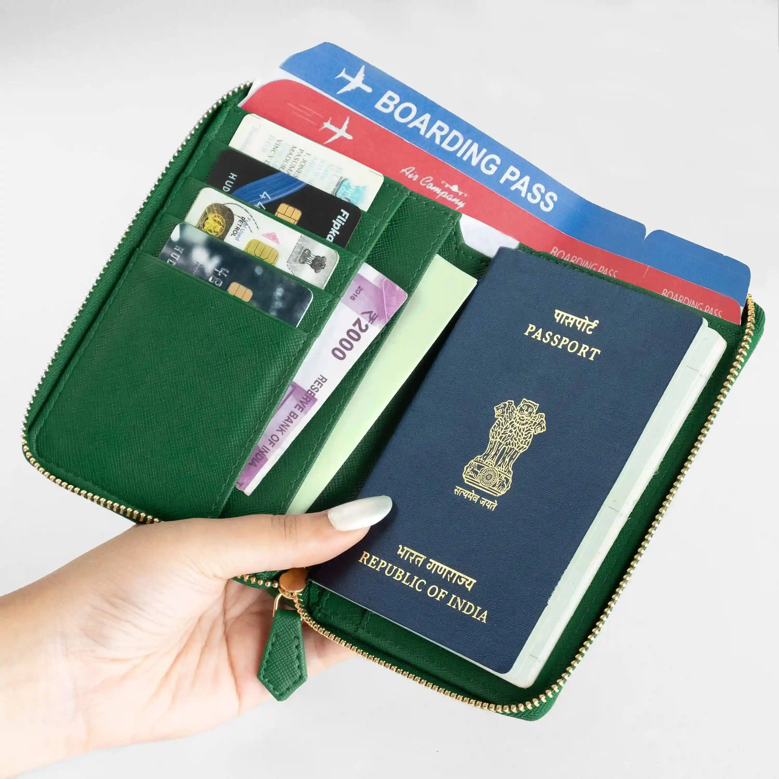 B7 - ORGANISER / PASSPORT COVER - ZIP - Image 13