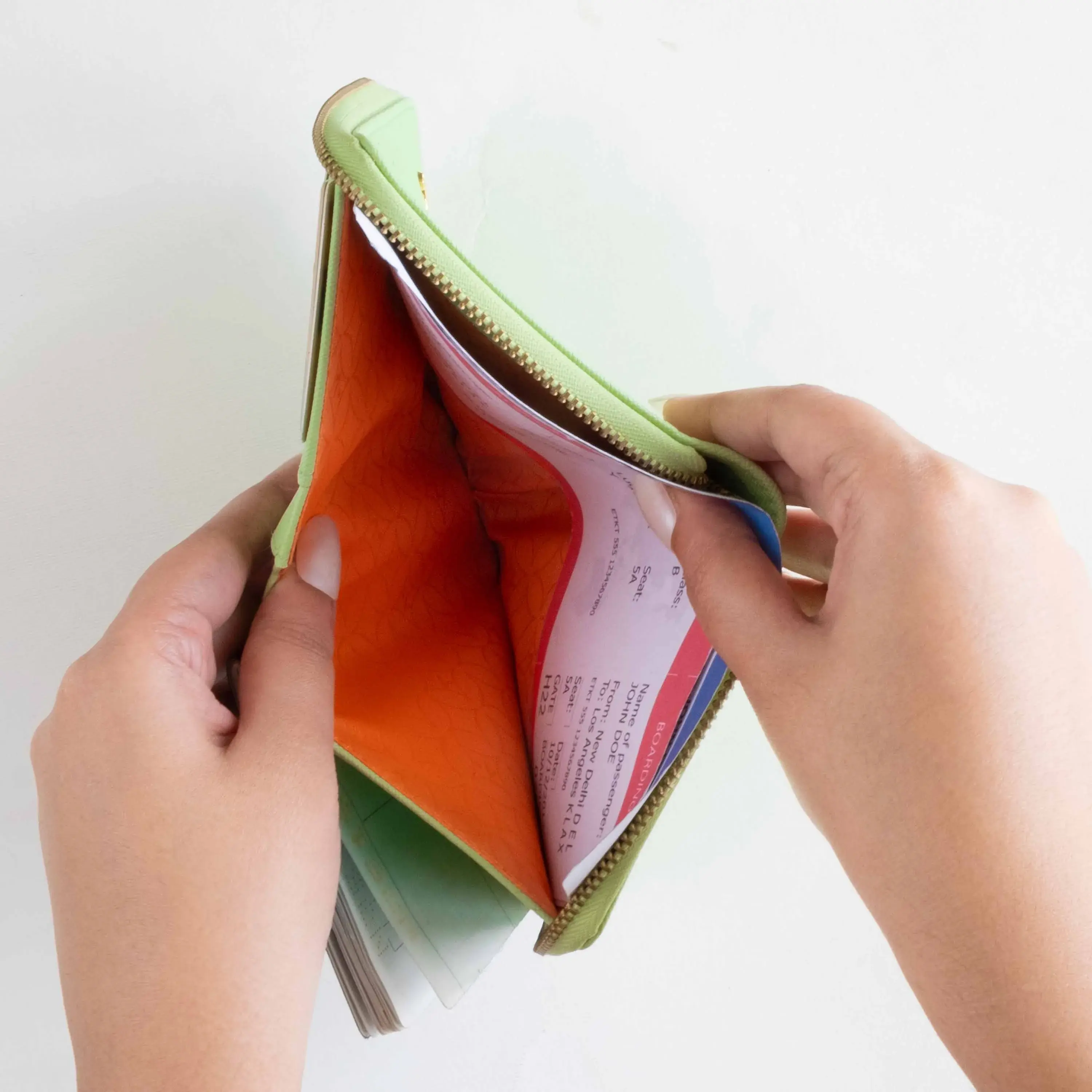 B7 - ORGANISER / PASSPORT COVER - ZIP - Image 52