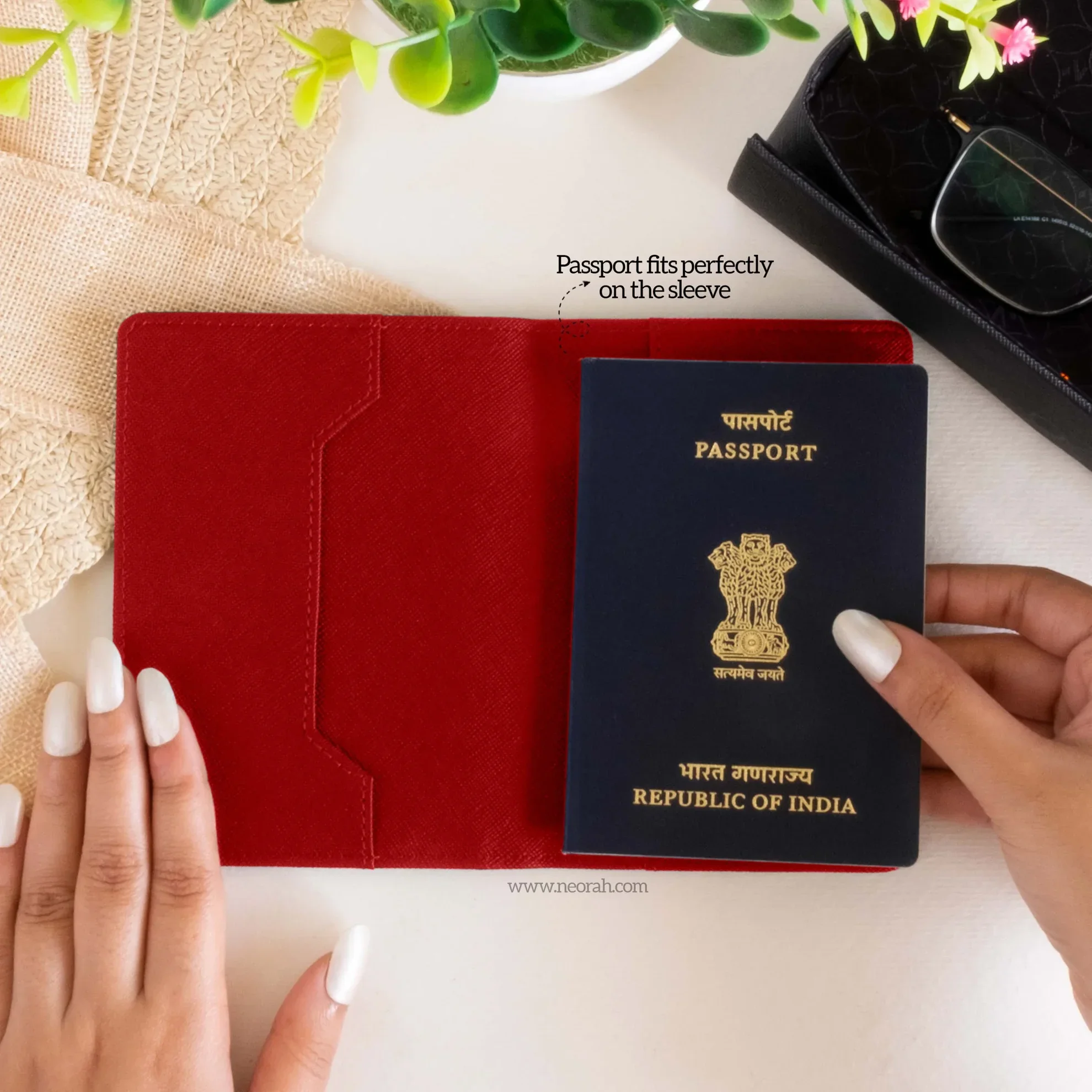 B7 - ORGANISER / PASSPORT COVER - Image 3