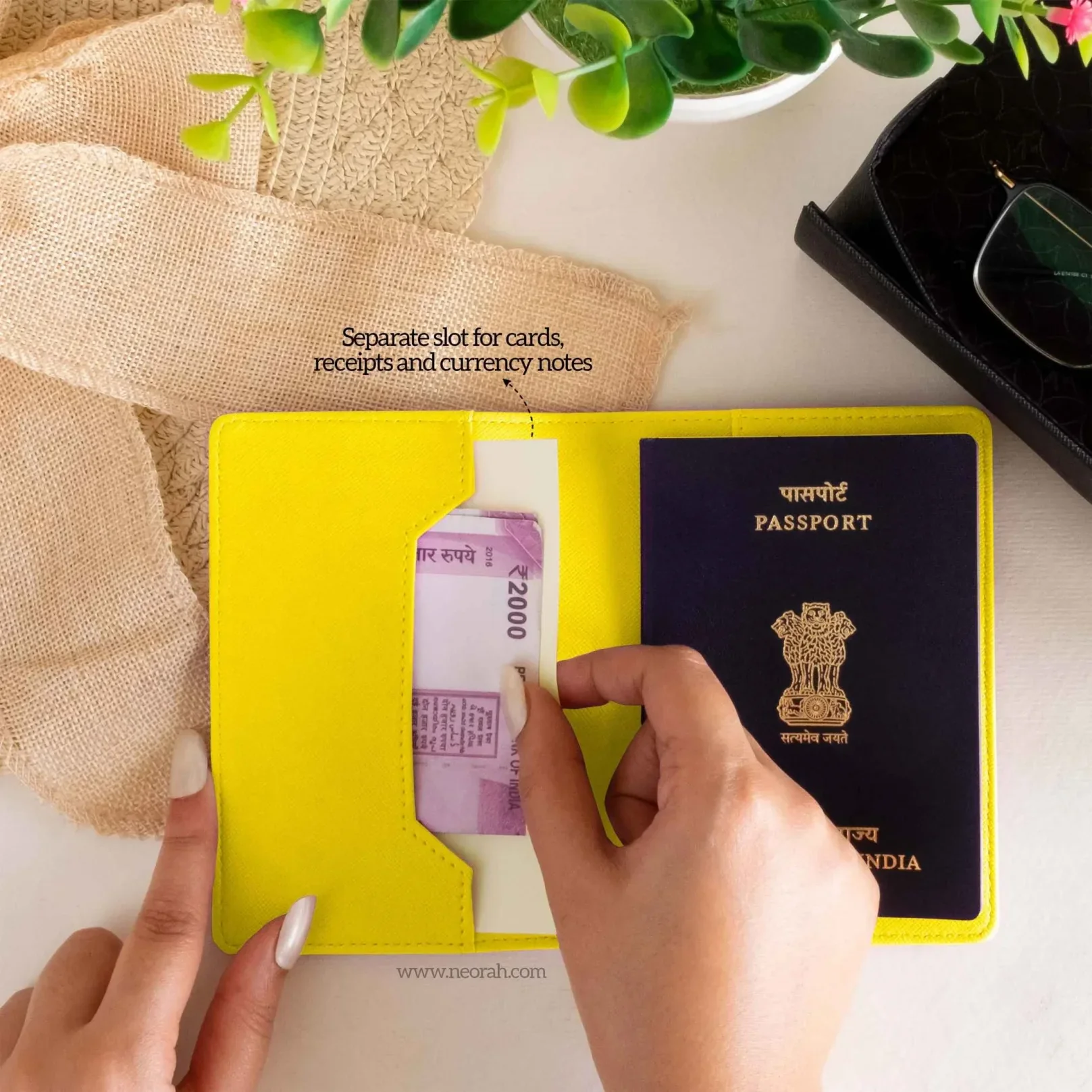 B7 - ORGANISER / PASSPORT COVER - Image 77