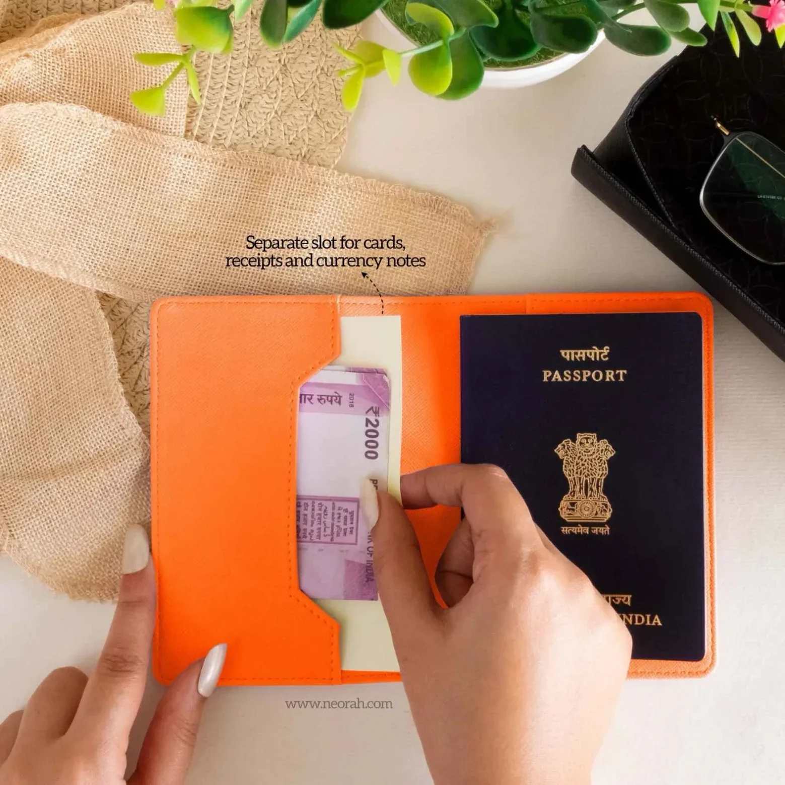 B7 - ORGANISER / PASSPORT COVER - Image 83