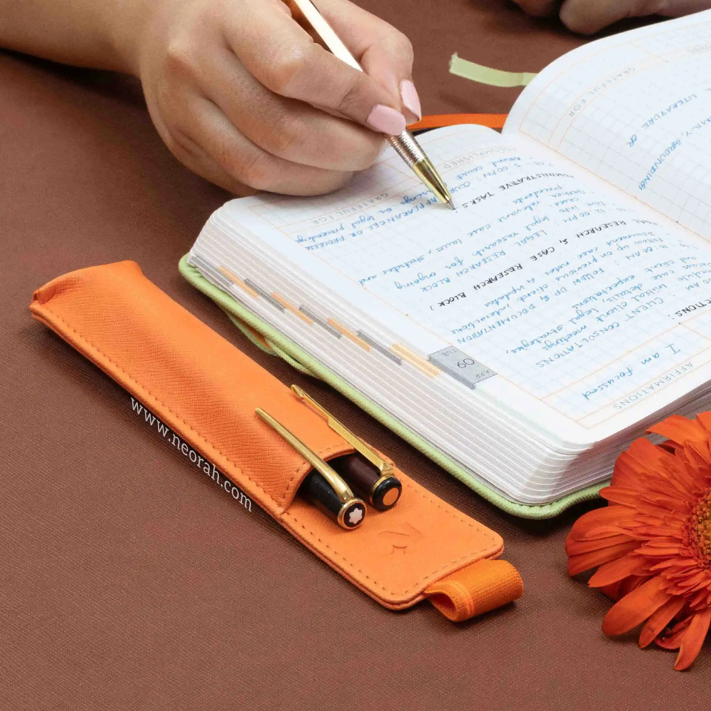 PEN HOLDER - Image 103