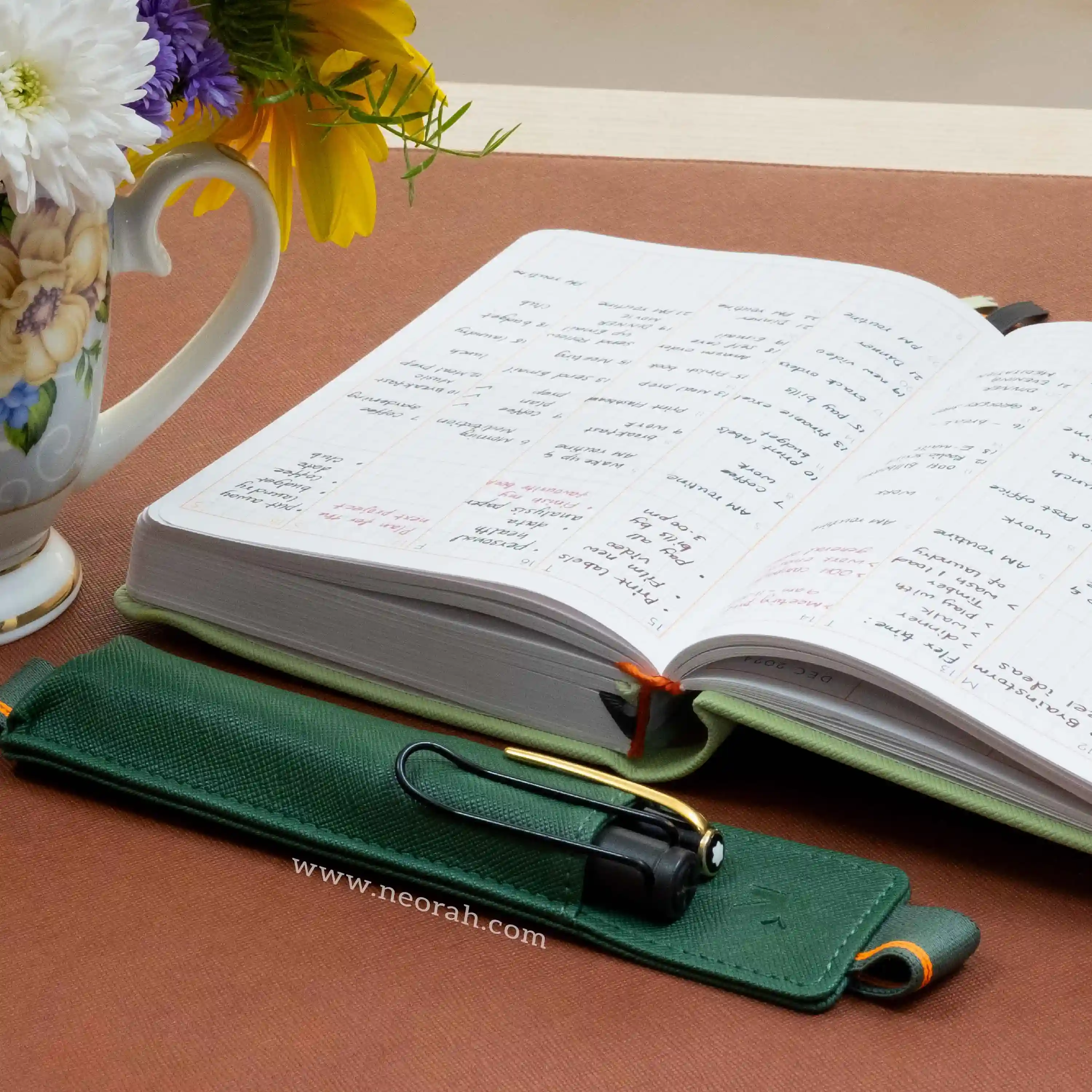 PEN HOLDER - Image 36