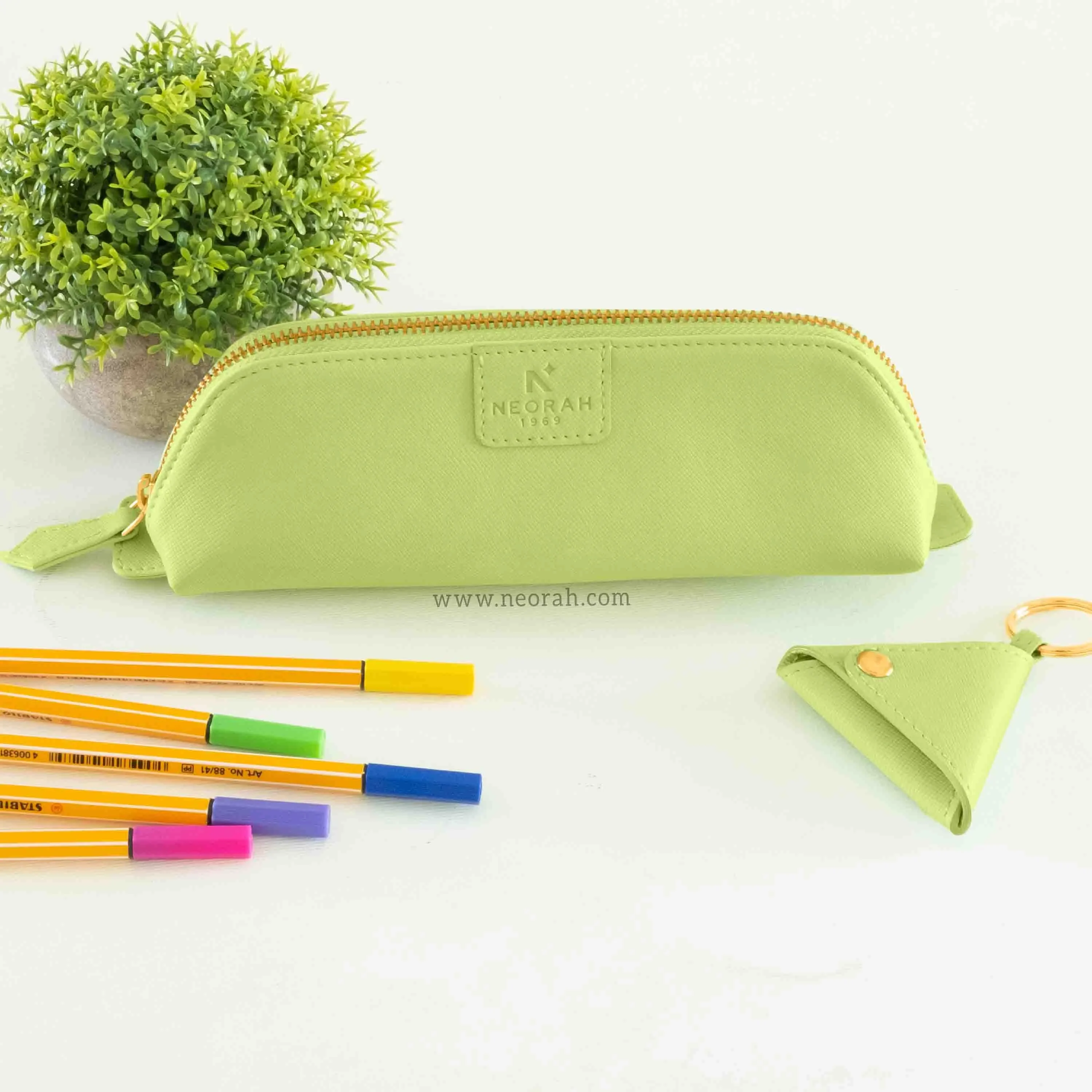 PENCIL POUCH - TRIANGLE - Image 102