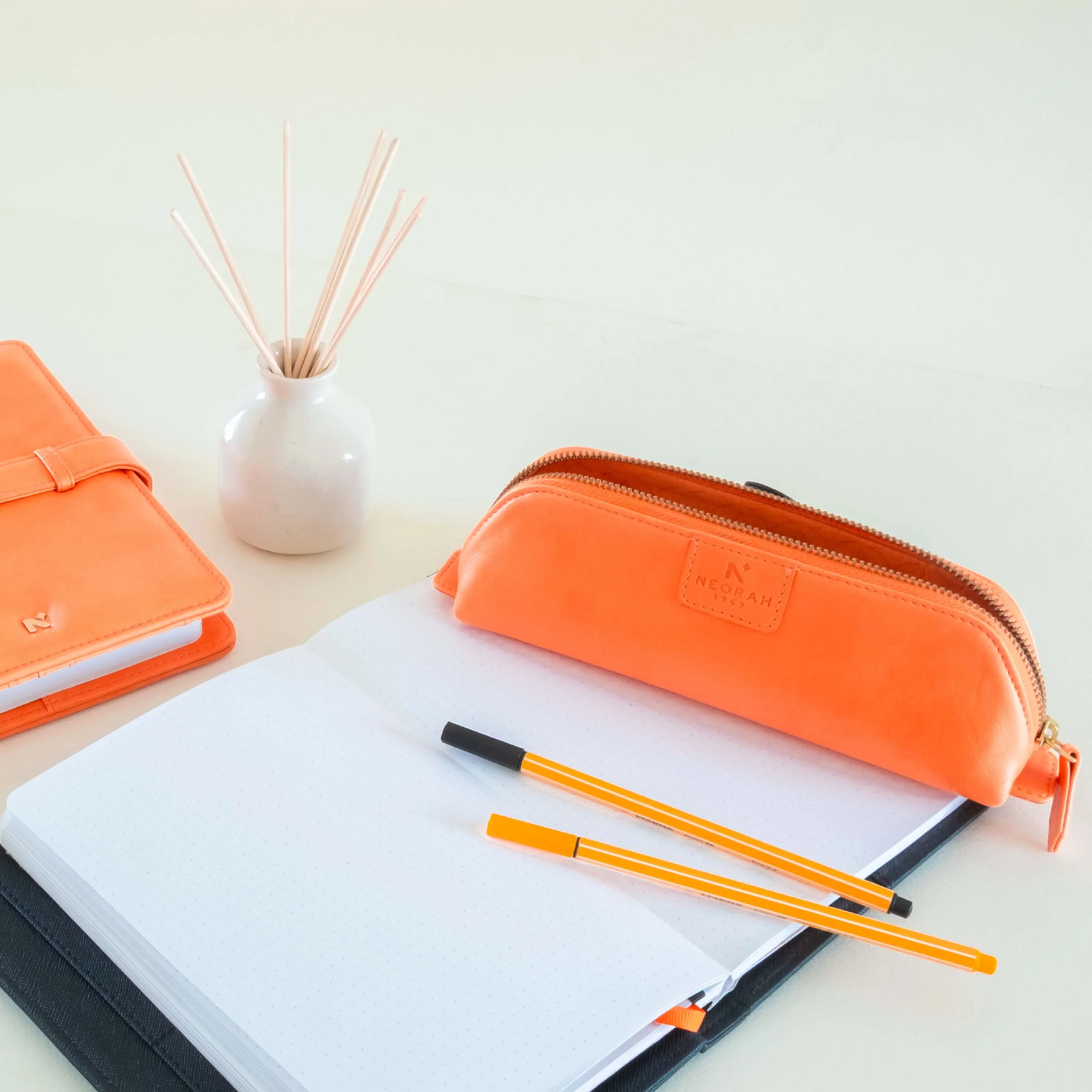 PENCIL POUCH - TRIANGLE - Image 113