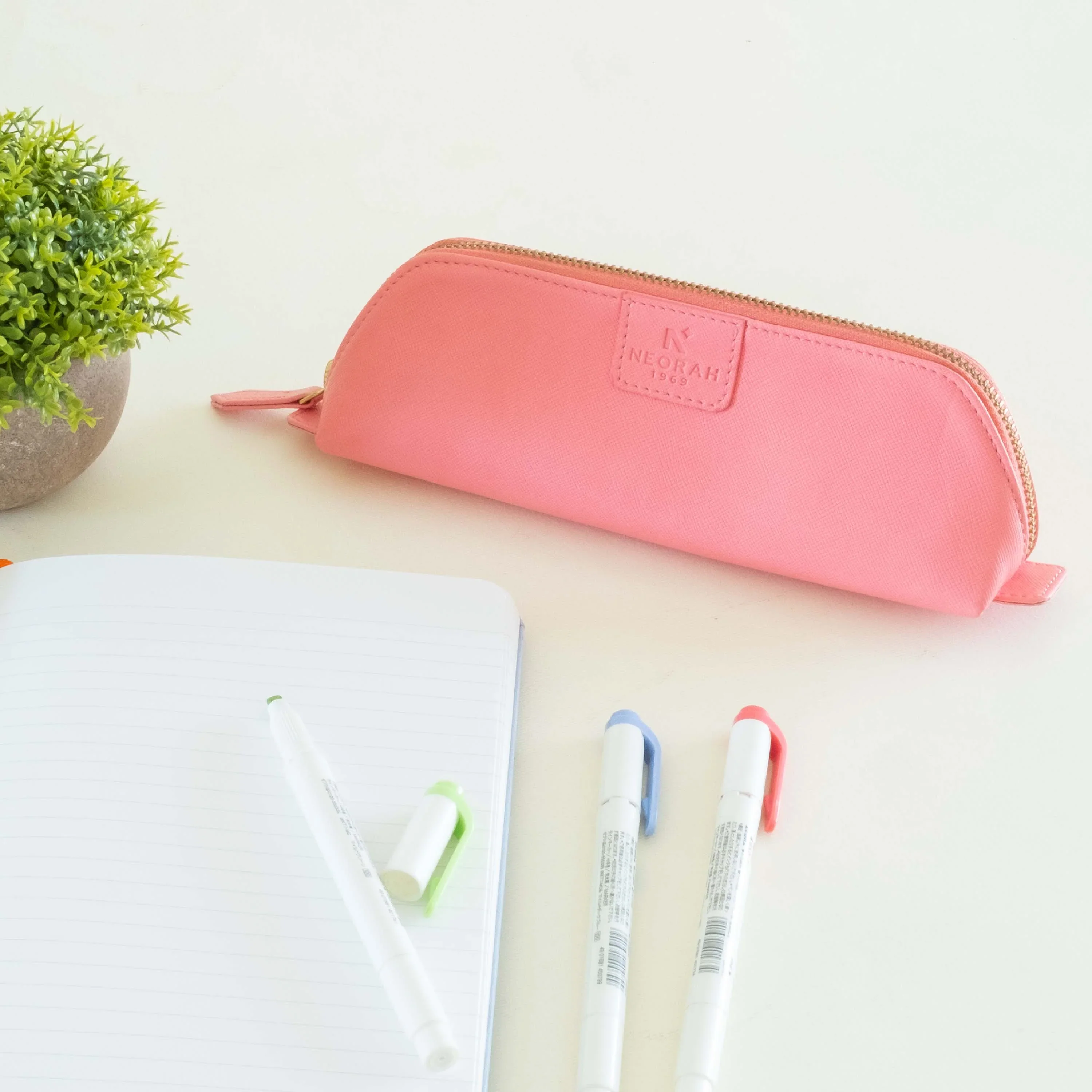 PENCIL POUCH - TRIANGLE - Image 126