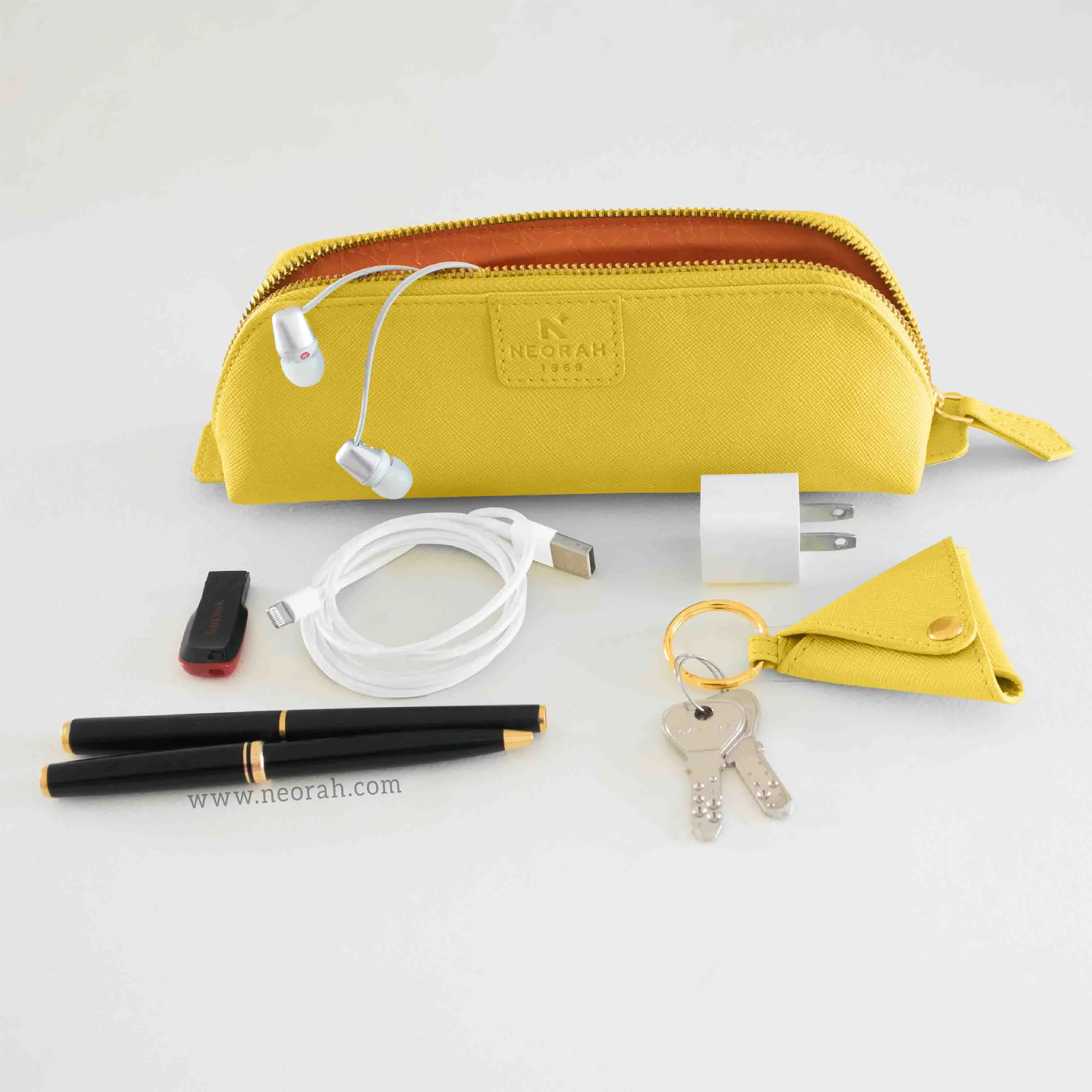PENCIL POUCH - TRIANGLE - Image 135