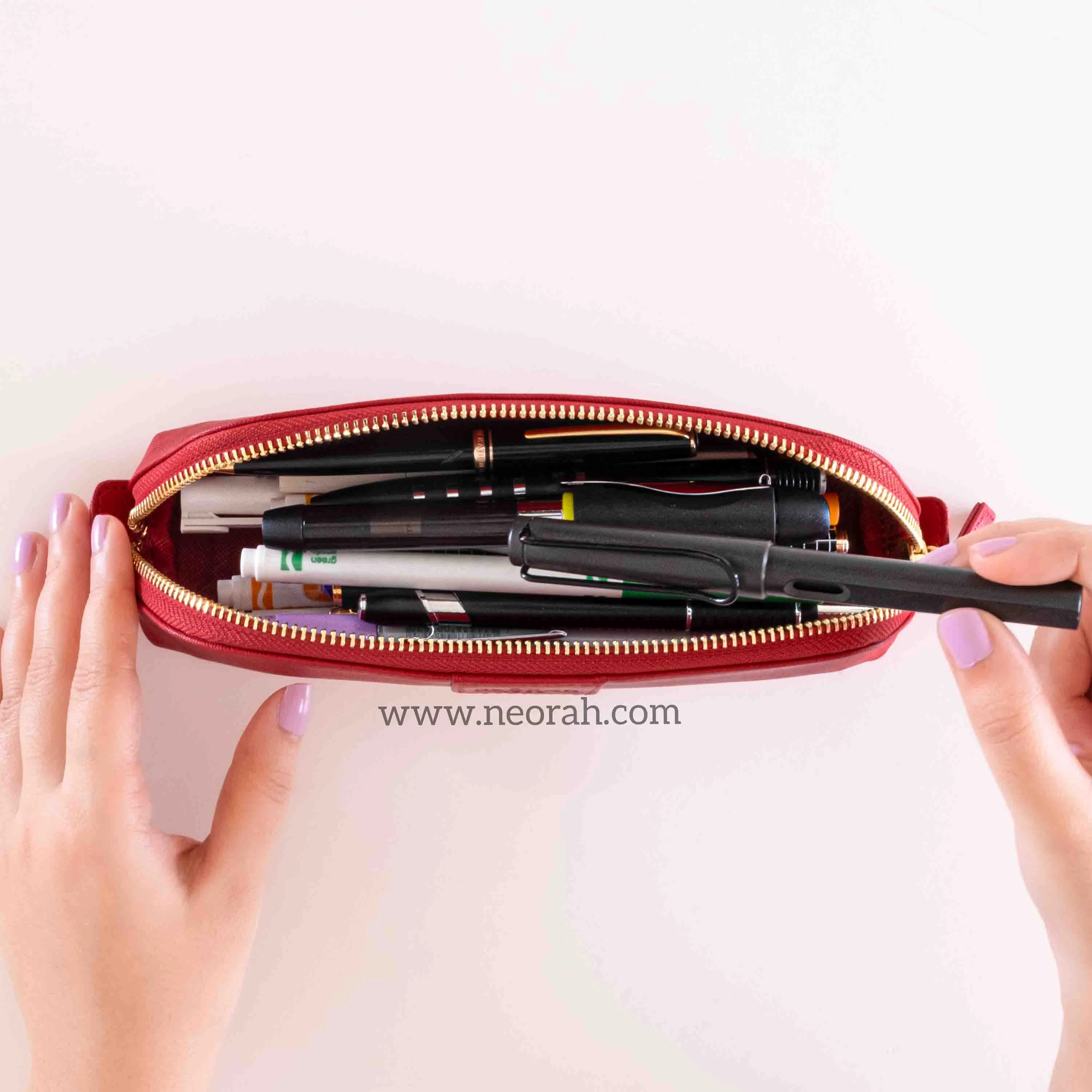 PENCIL POUCH - TRIANGLE - Image 151