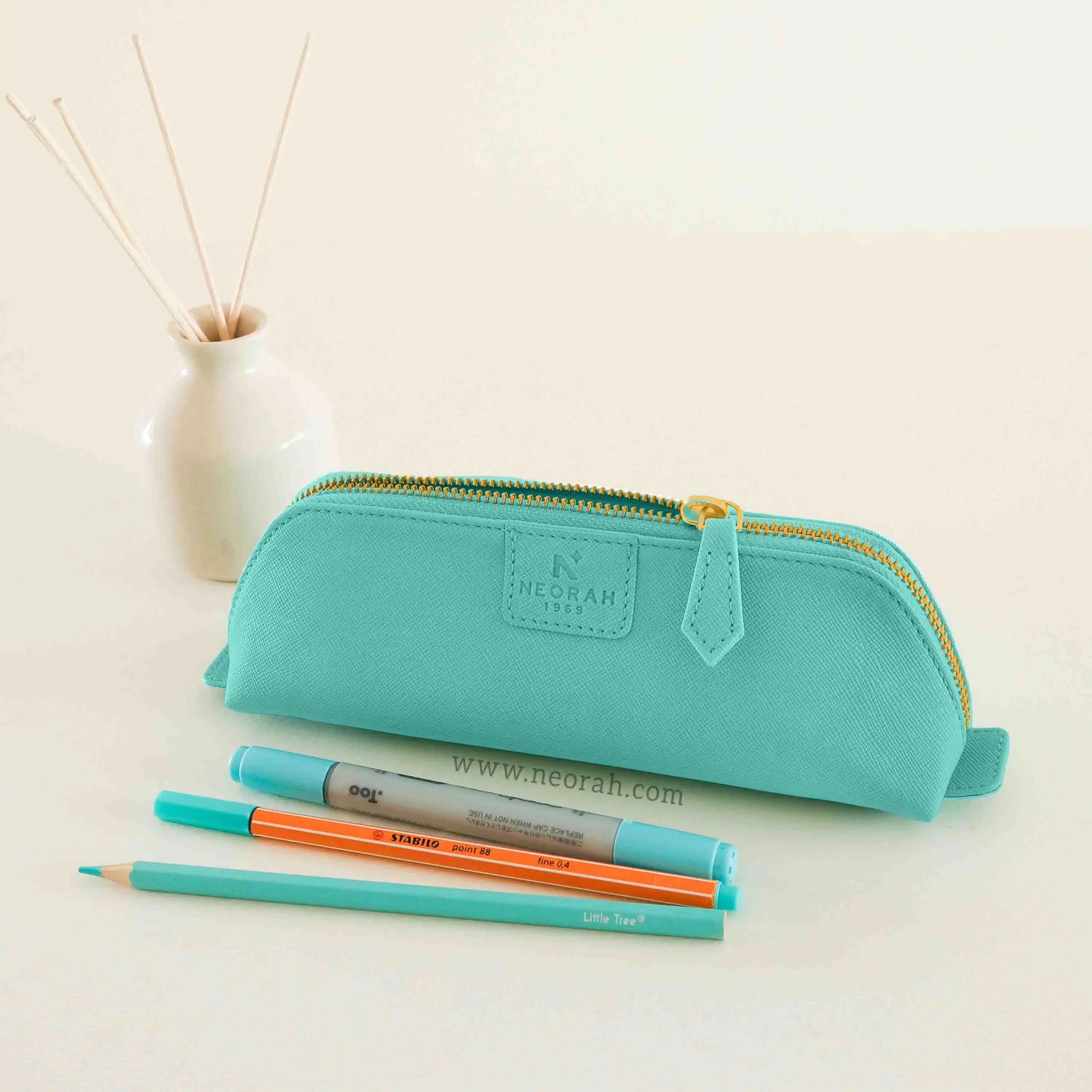 PENCIL POUCH - TRIANGLE - Image 163