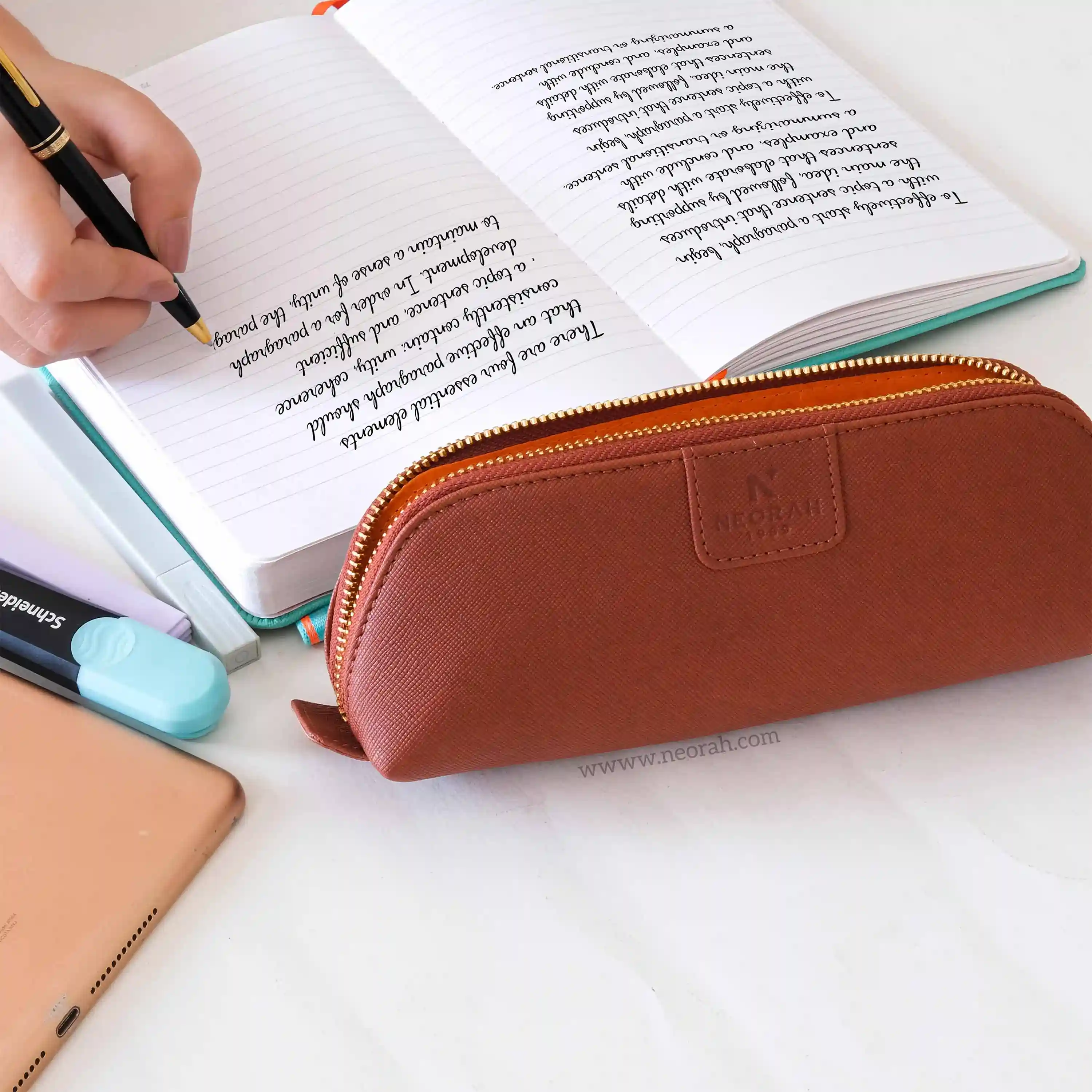 PENCIL POUCH - TRIANGLE - Image 50